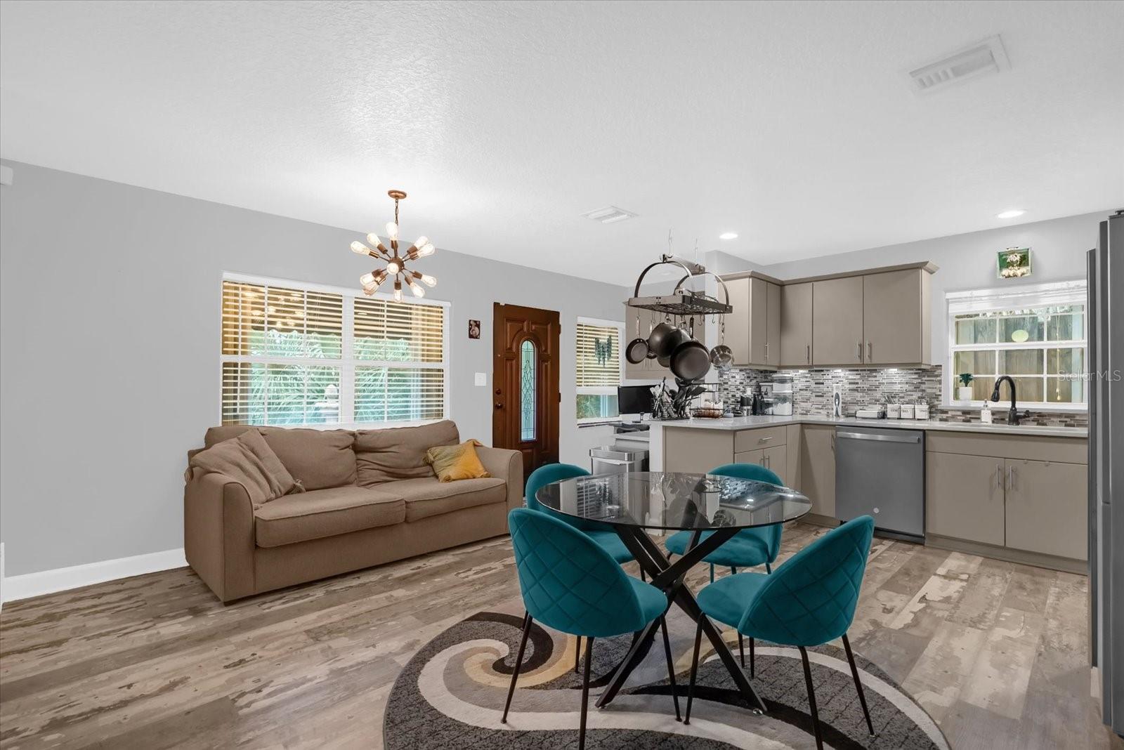 107 NE IVANHOE Blvd ORLANDO, FL 32804