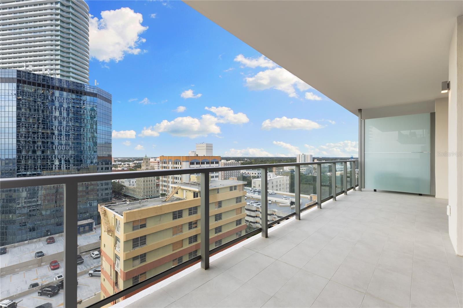 275 1ST Ave #1407 ST PETERSBURG, FL 33701