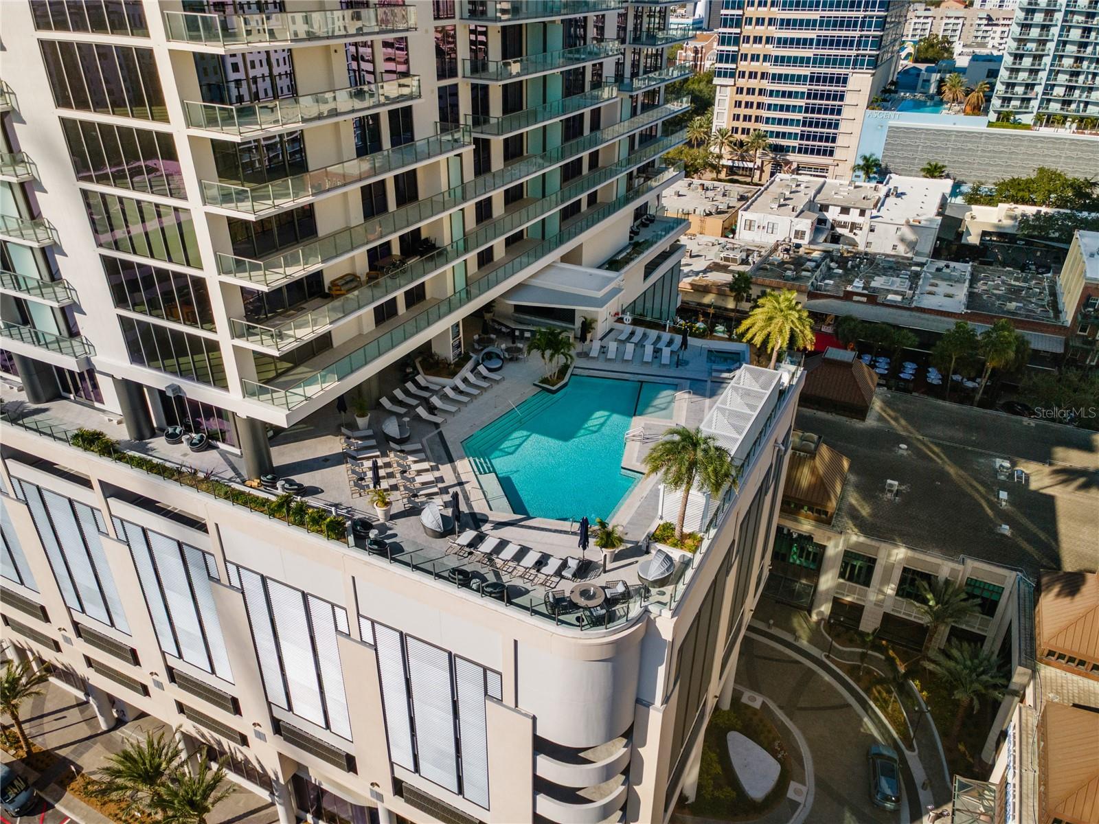 275 1ST Ave #1407 ST PETERSBURG, FL 33701