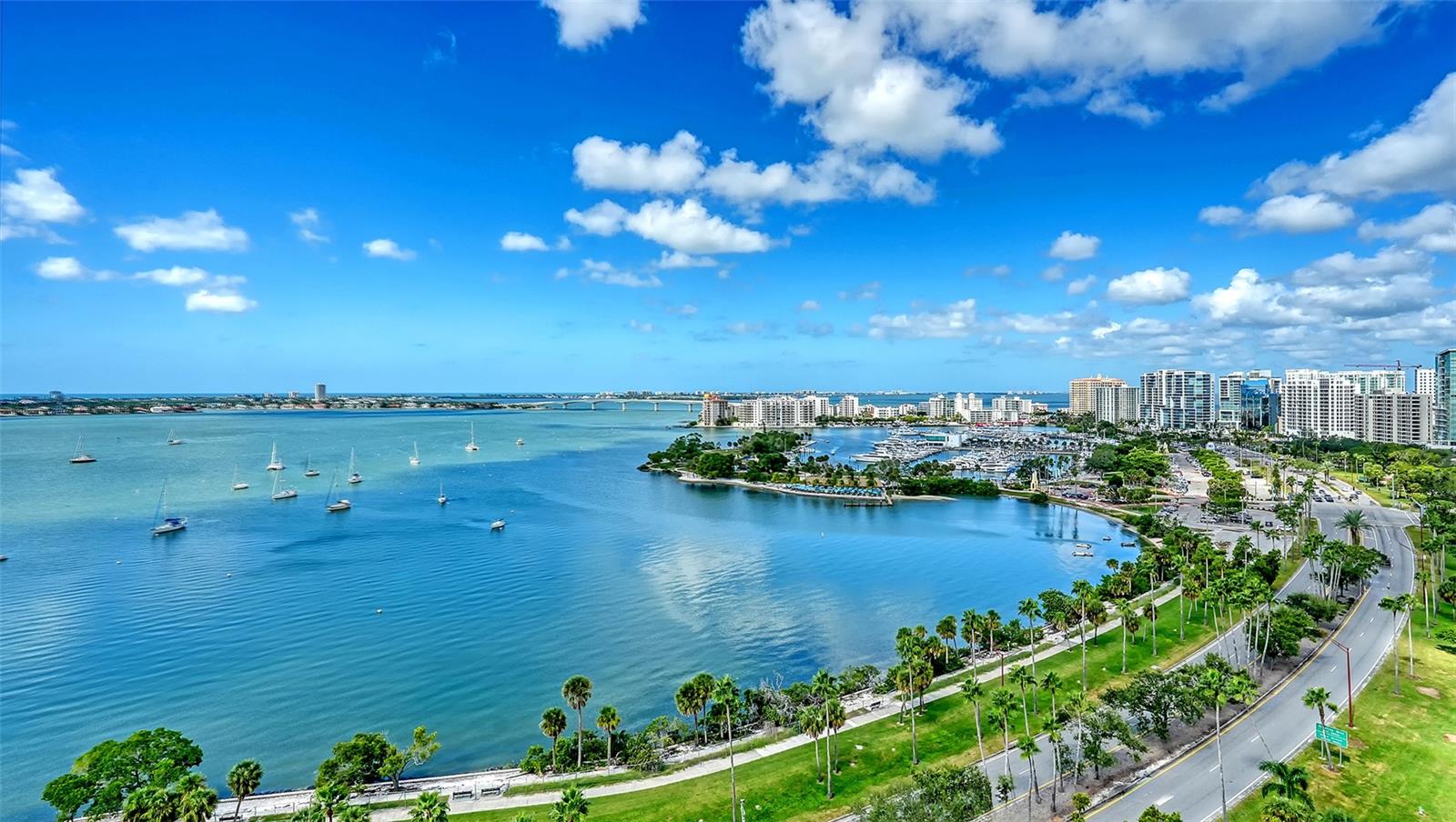 605 S GULFSTREAM Ave #12 SARASOTA, FL 34236