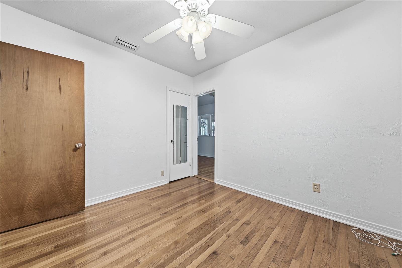 2503 JAMIE Cir ORLANDO, FL 32803