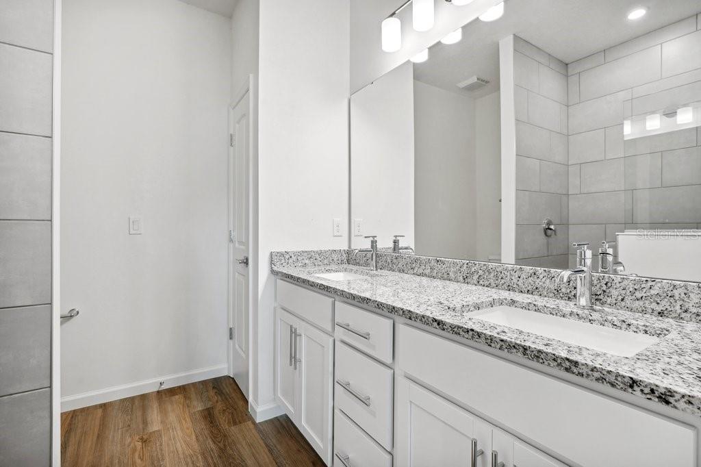 30 FREDERICK Ln PALM COAST, FL 32137