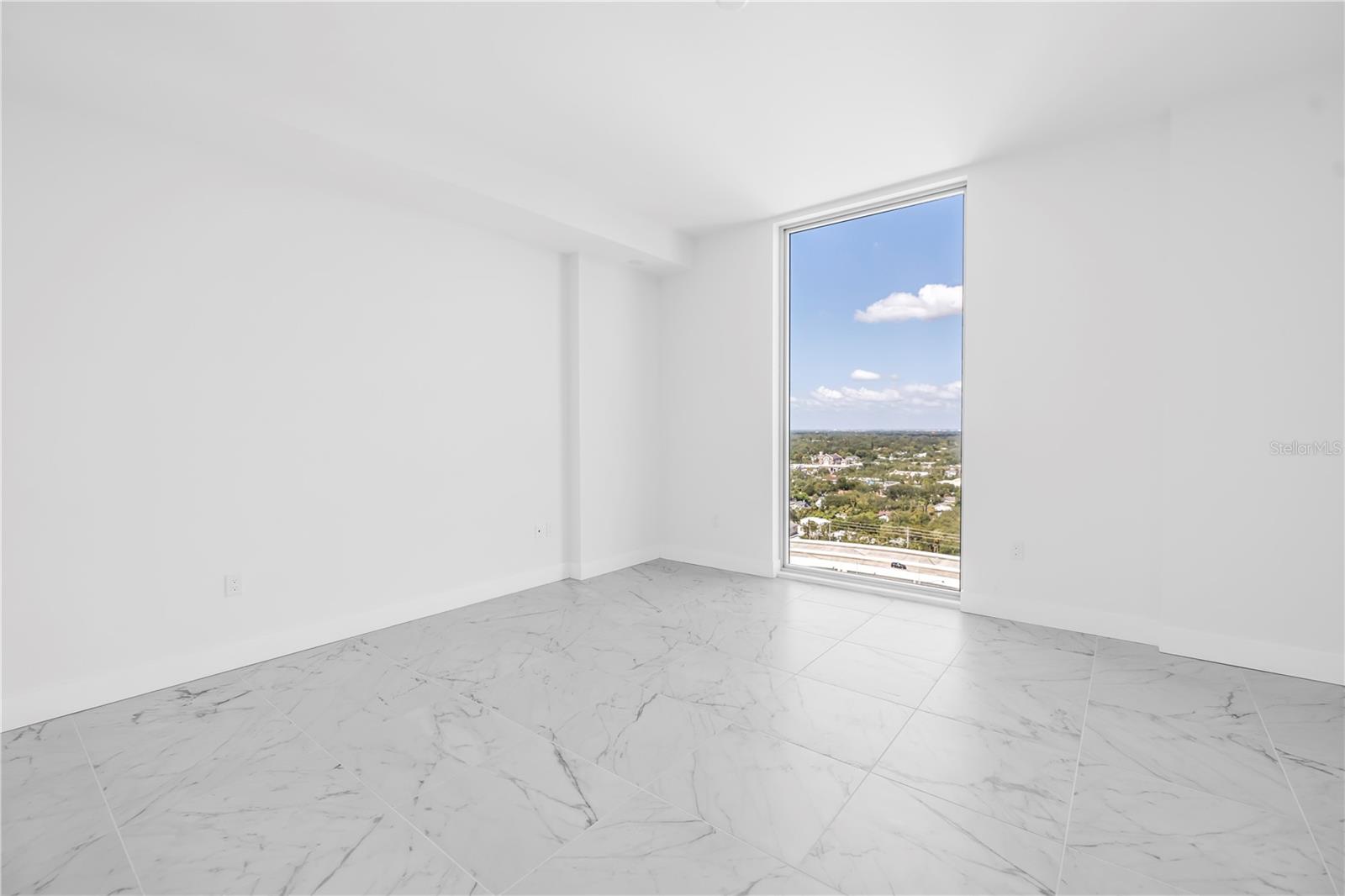 777 3RD Ave #1703 ST PETERSBURG, FL 33701