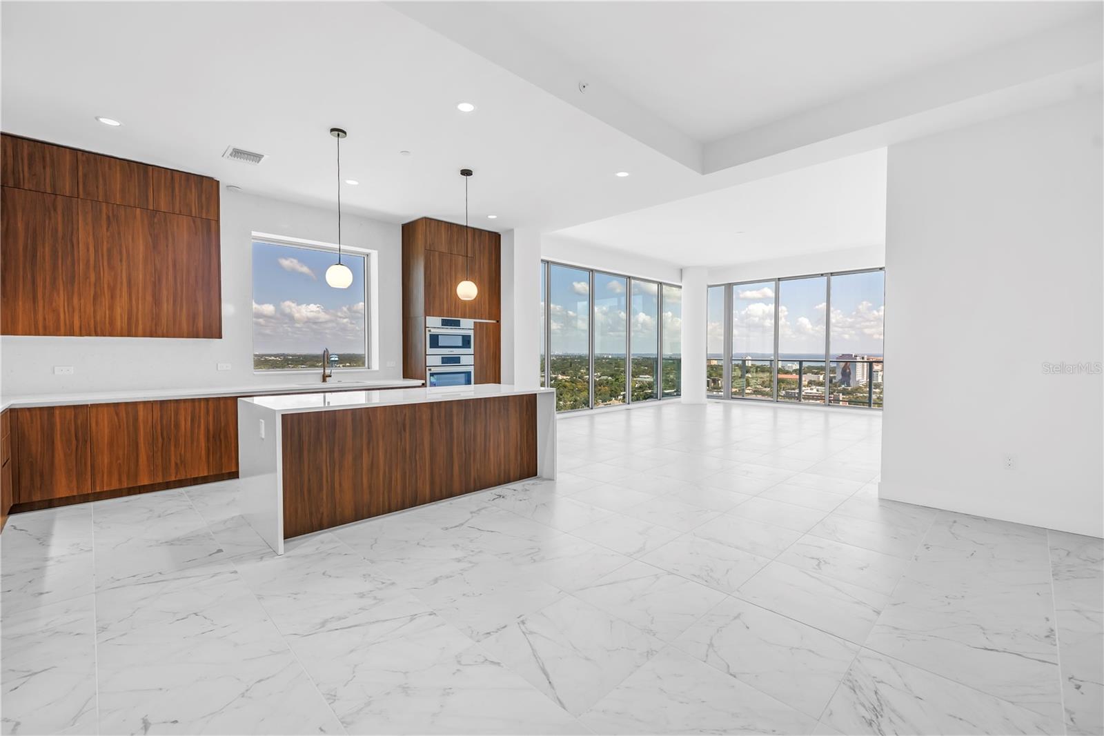 777 3RD Ave #1703 ST PETERSBURG, FL 33701