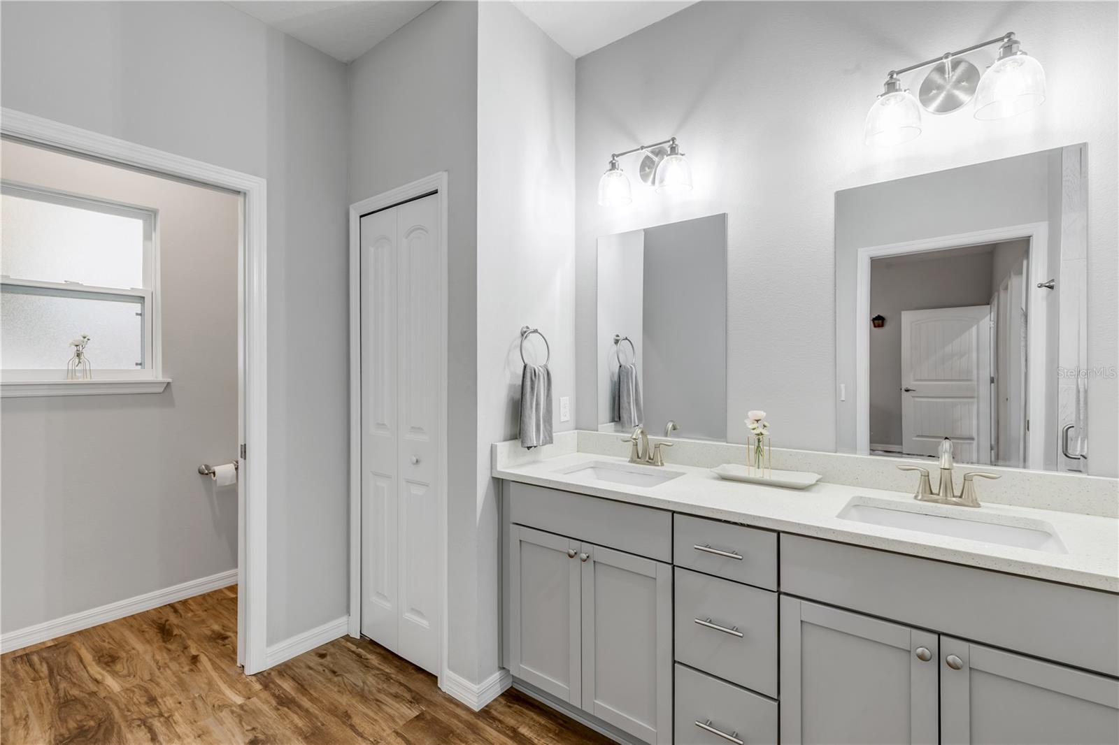 3330 WILLOW OAK Dr EDGEWATER, FL 32141