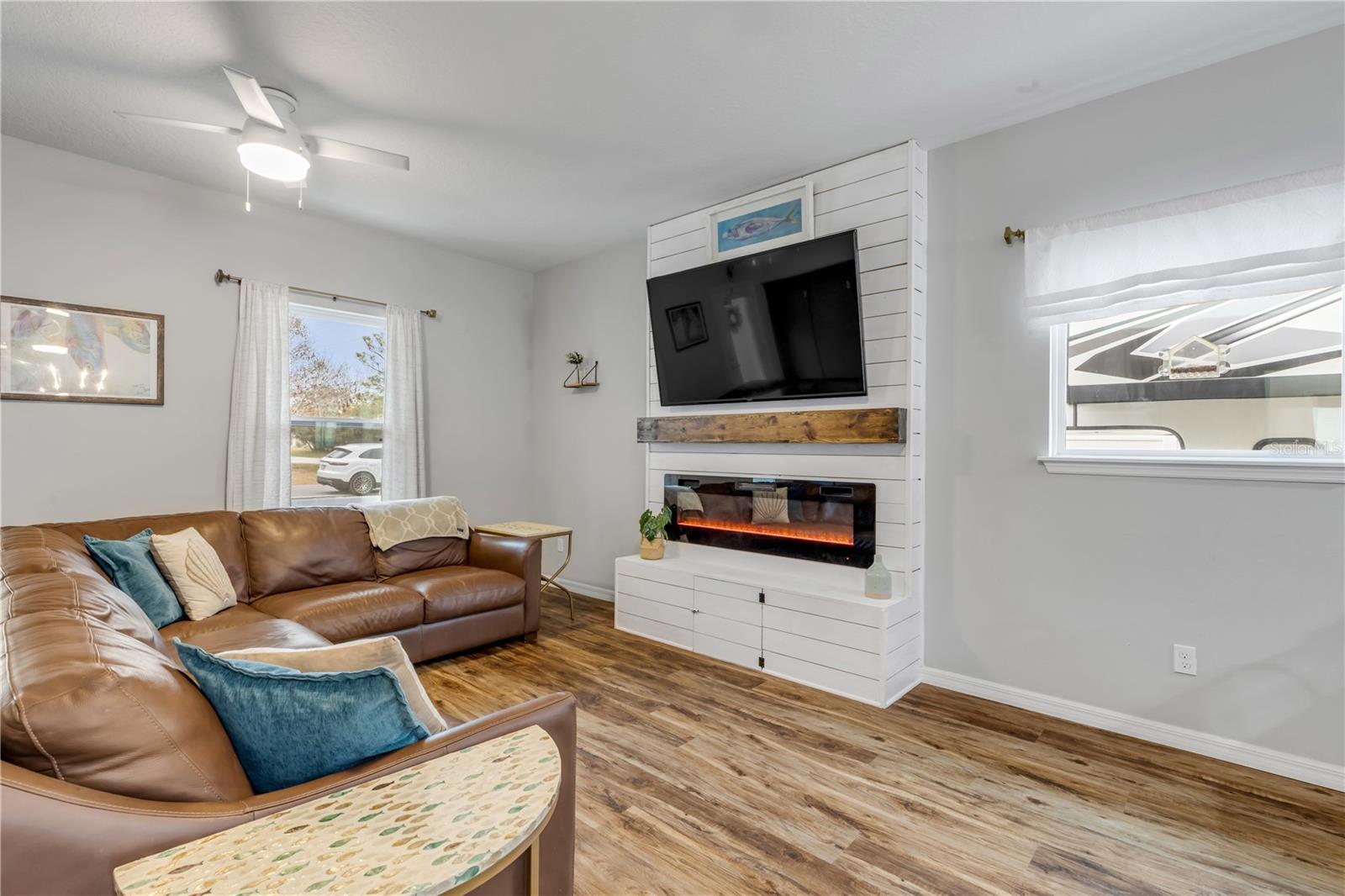 3330 WILLOW OAK Dr EDGEWATER, FL 32141