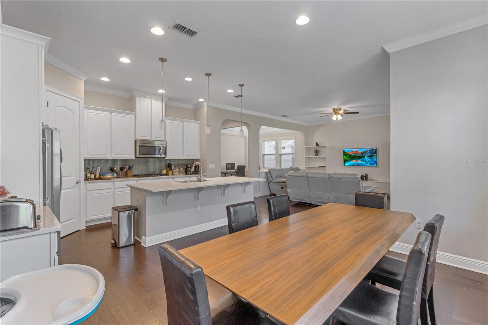 14246 CREEKBED Cir WINTER GARDEN, FL 34787