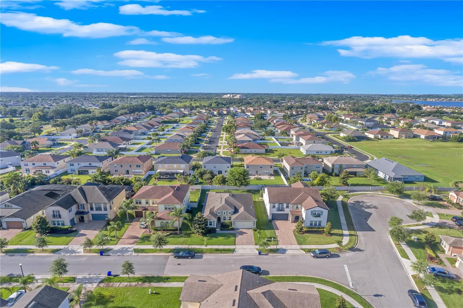 14246 CREEKBED Cir WINTER GARDEN, FL 34787