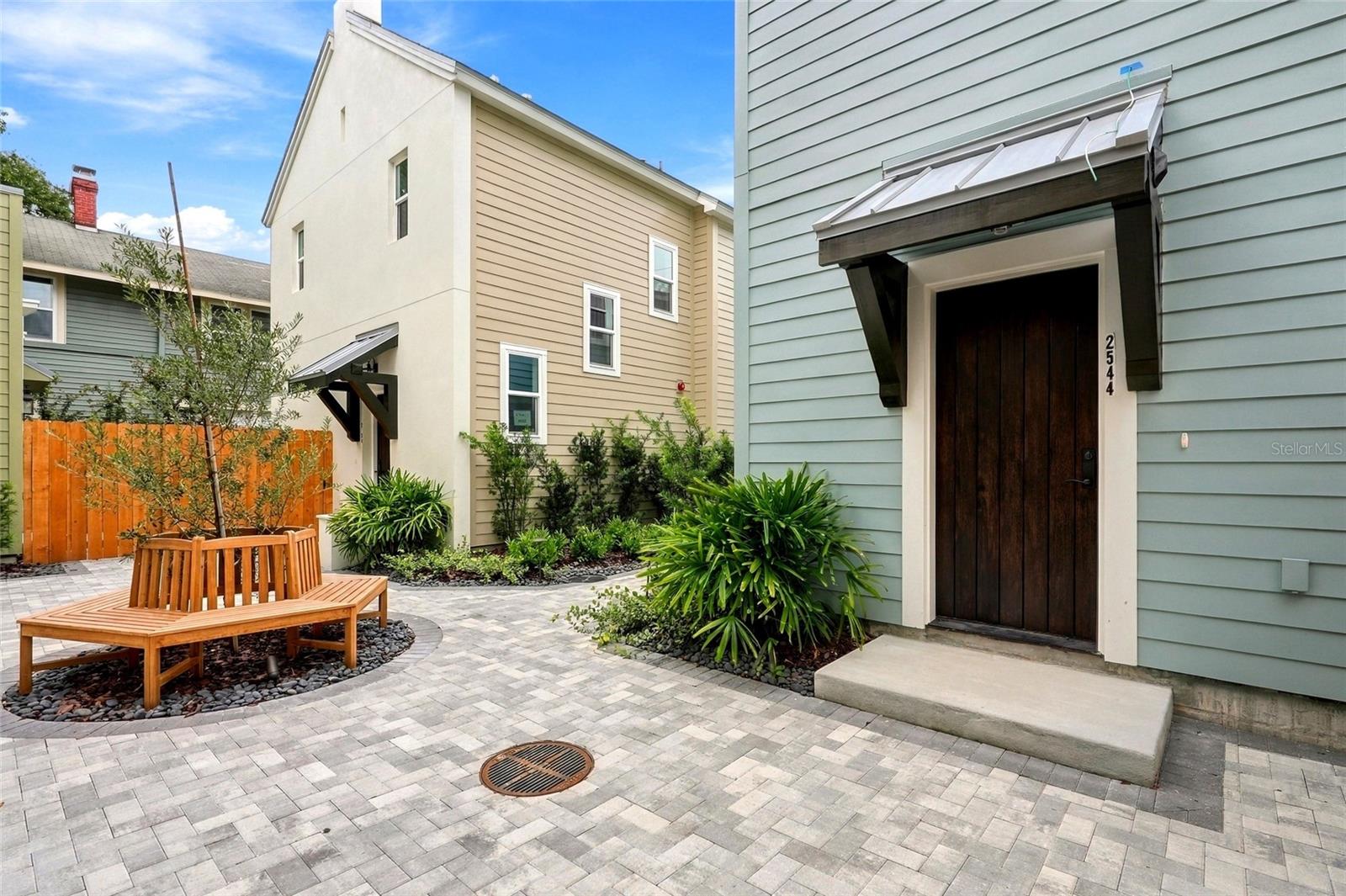 2544 1ST Ave ST PETERSBURG, FL 33713