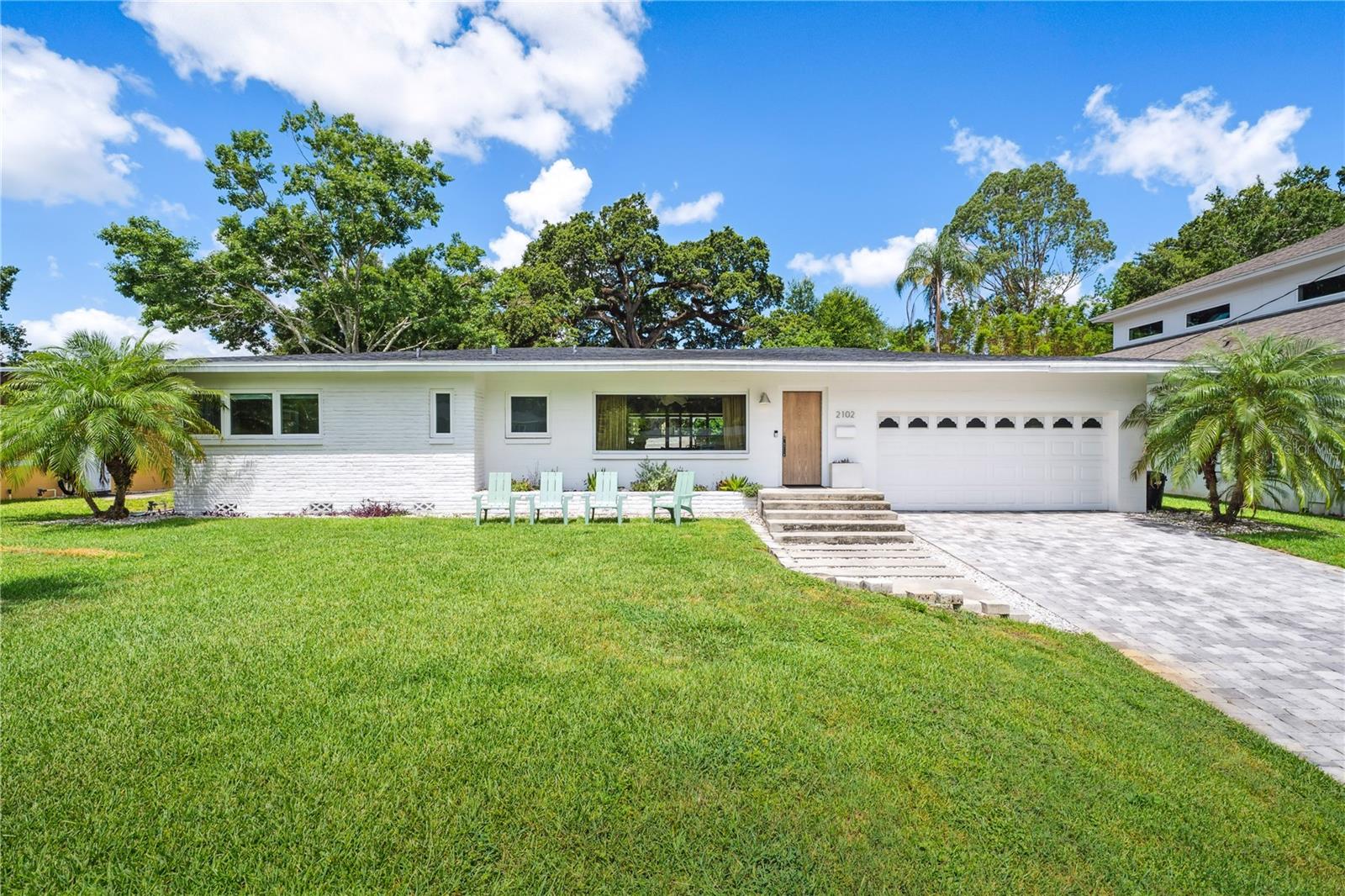 2102 IVANHOE Rd