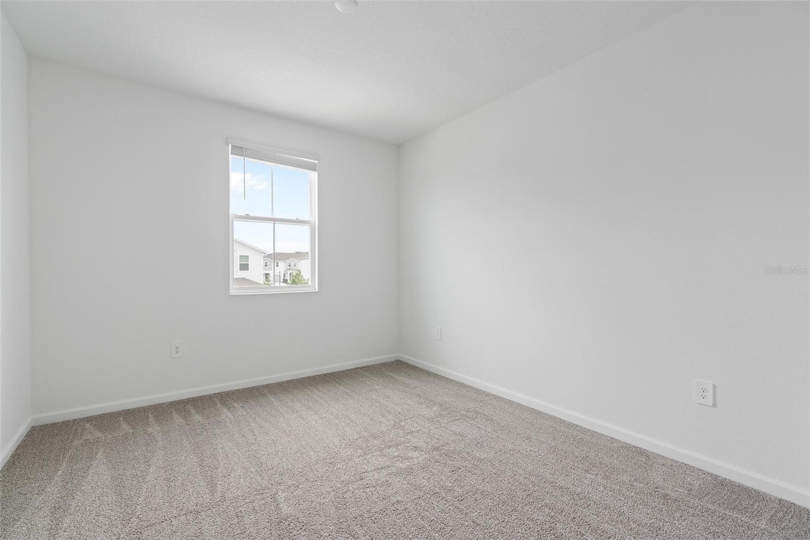 7693 STONE Crk Trl KISSIMMEE, FL 34747