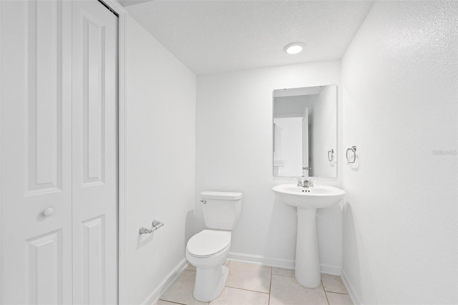 7693 STONE Crk Trl KISSIMMEE, FL 34747