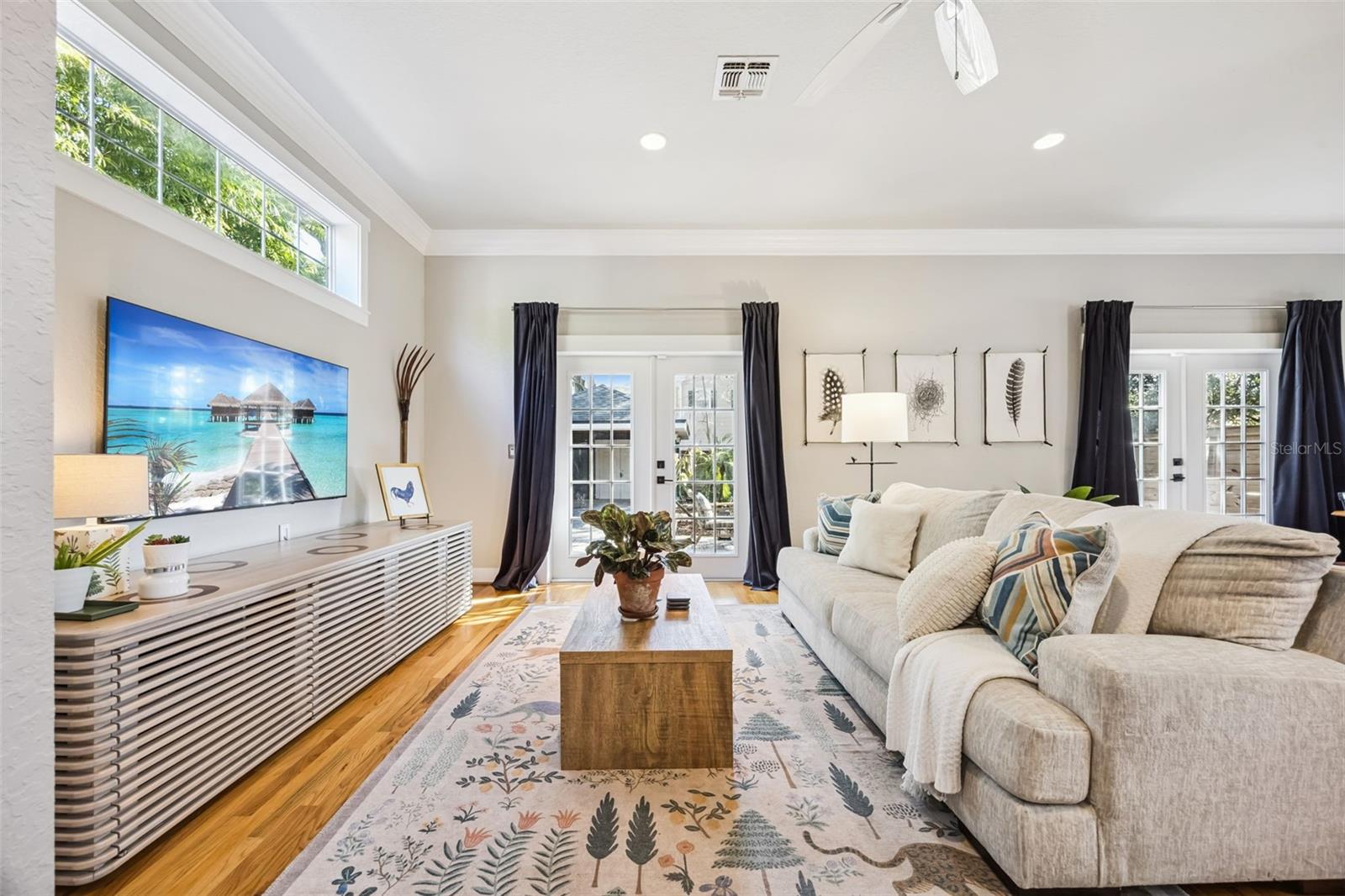 913 LA SALLE Ave ORLANDO, FL 32803