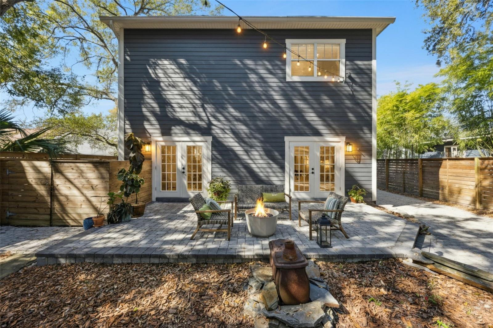 913 LA SALLE Ave ORLANDO, FL 32803