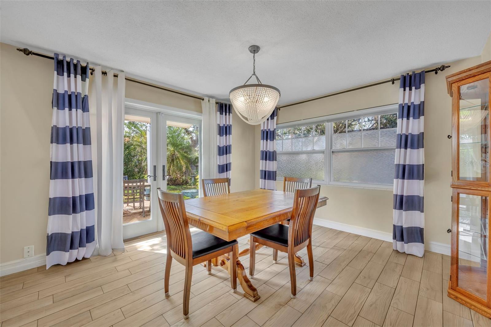 4402 BLONIGEN Ave ORLANDO, FL 32812