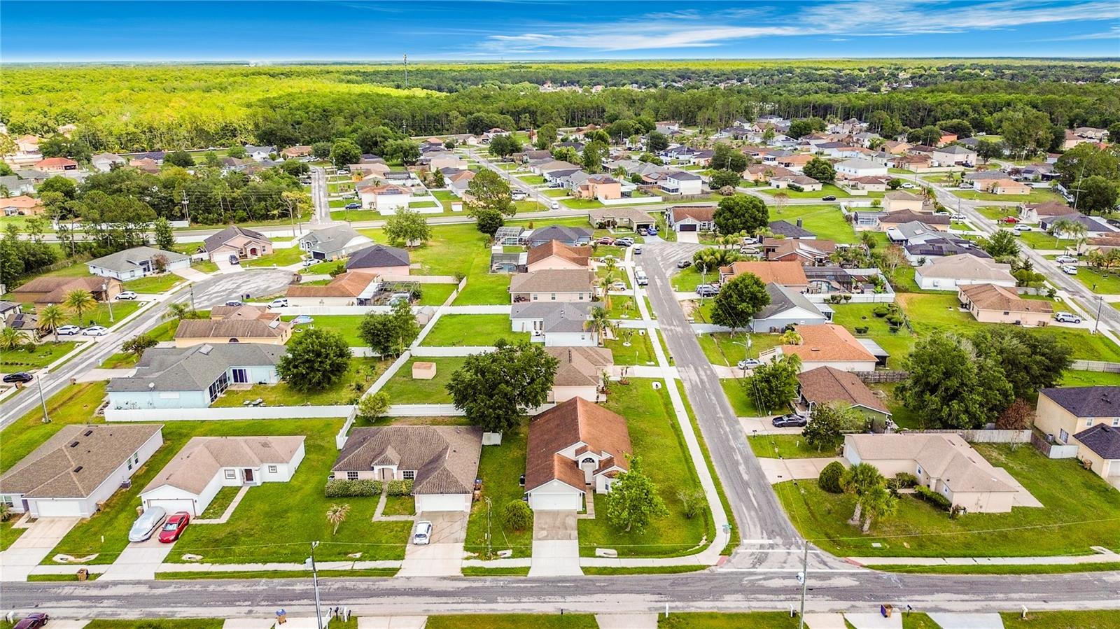 1036 DUDLEY Dr KISSIMMEE, FL 34758