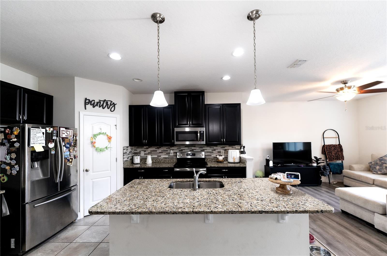 2749 PLEASANT CYPRESS Cir KISSIMMEE, FL 34741