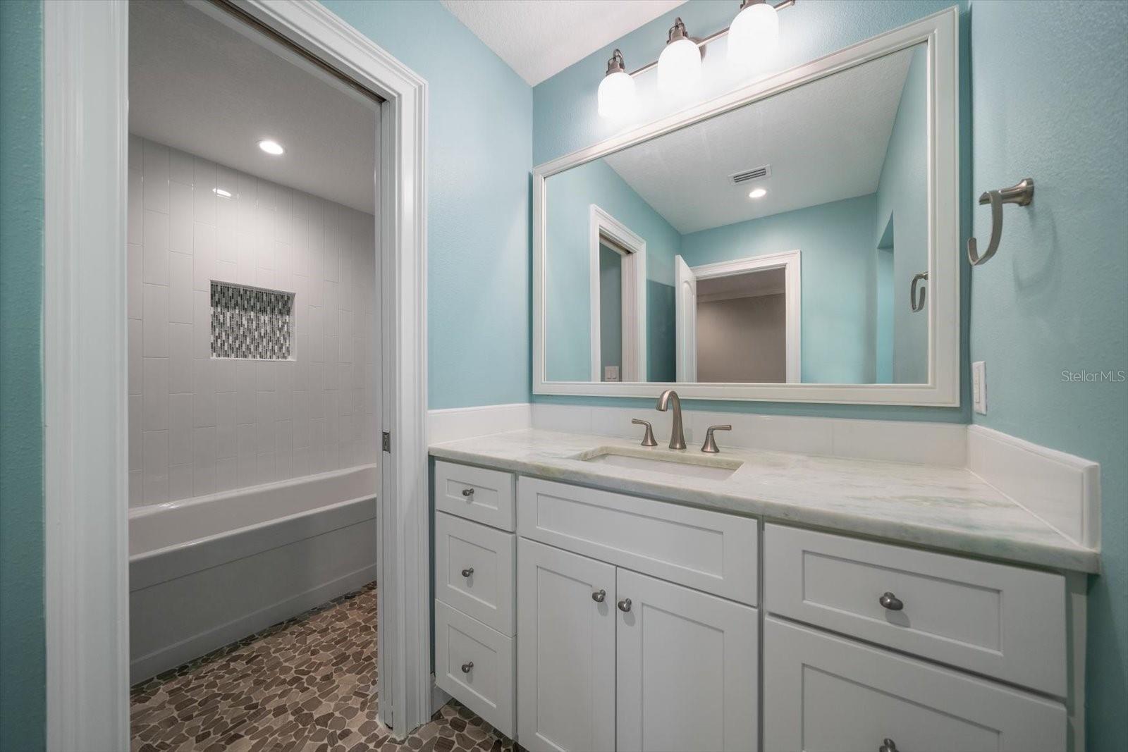 422 55TH Ave ST PETE BEACH, FL 33706