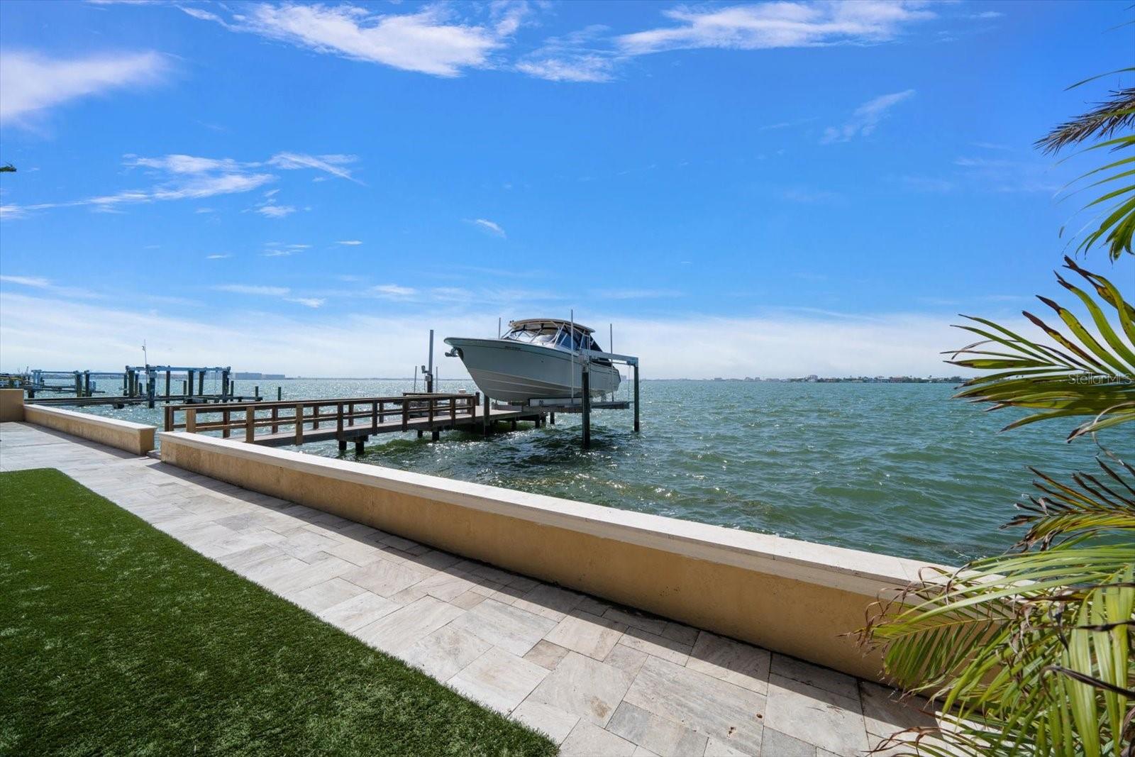 422 55TH Ave ST PETE BEACH, FL 33706