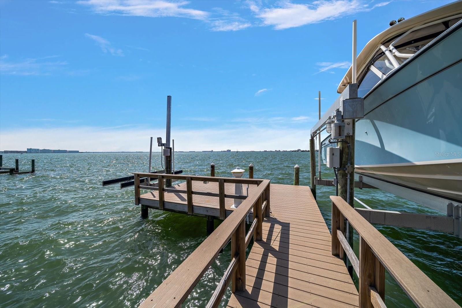 422 55TH Ave ST PETE BEACH, FL 33706