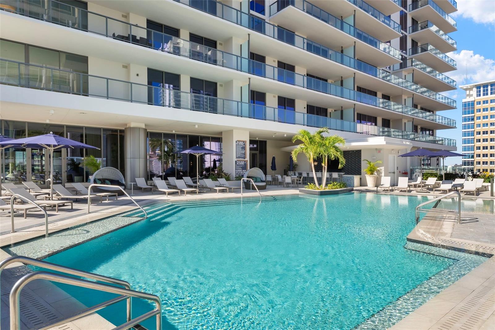 275 1ST Ave #3205 ST PETERSBURG, FL 33701