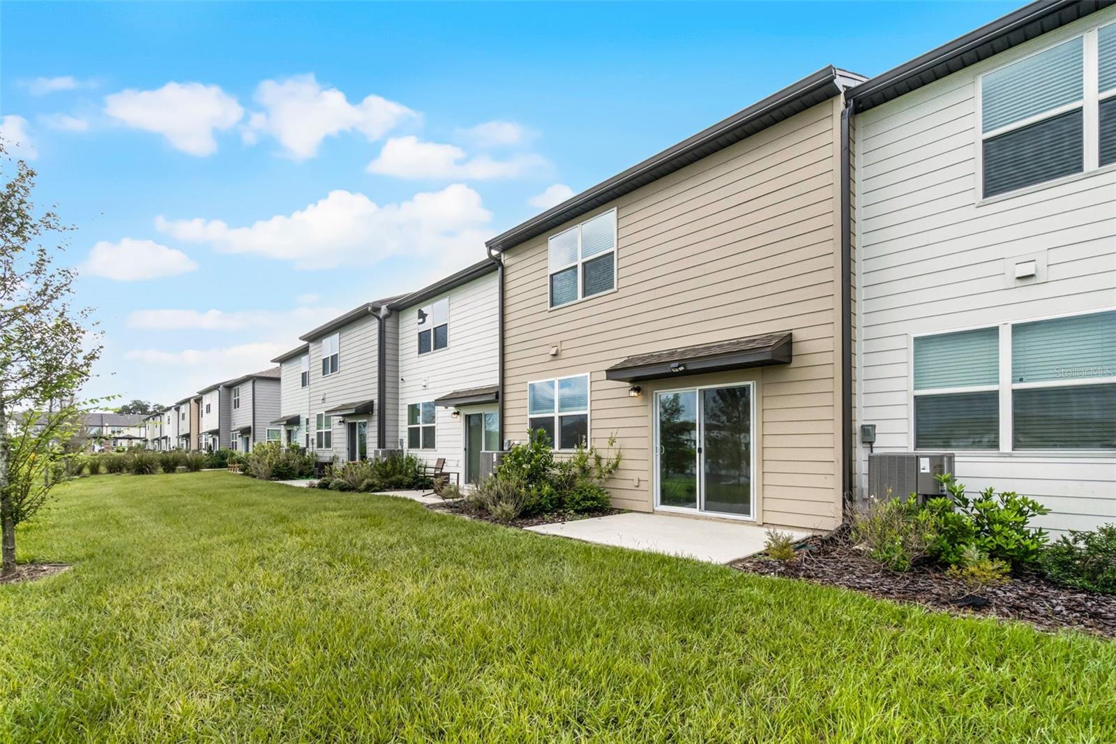 5915 PINEY SHRUB Pl ST CLOUD, FL 34771