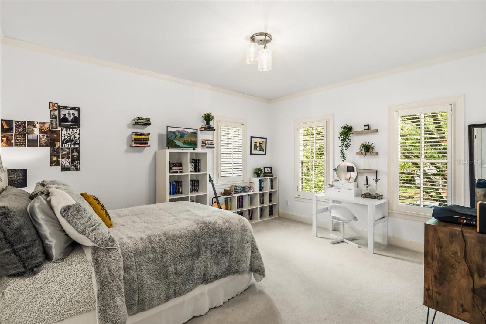 722 ALBA Dr ORLANDO, FL 32804