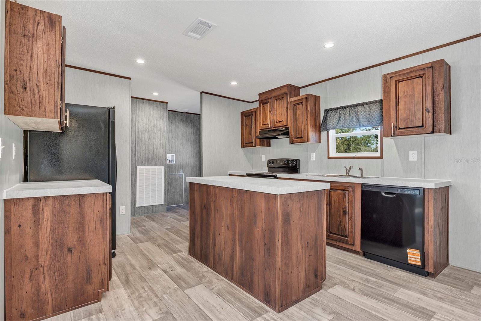 16879 SW 42ND Cir OCALA, FL 34481