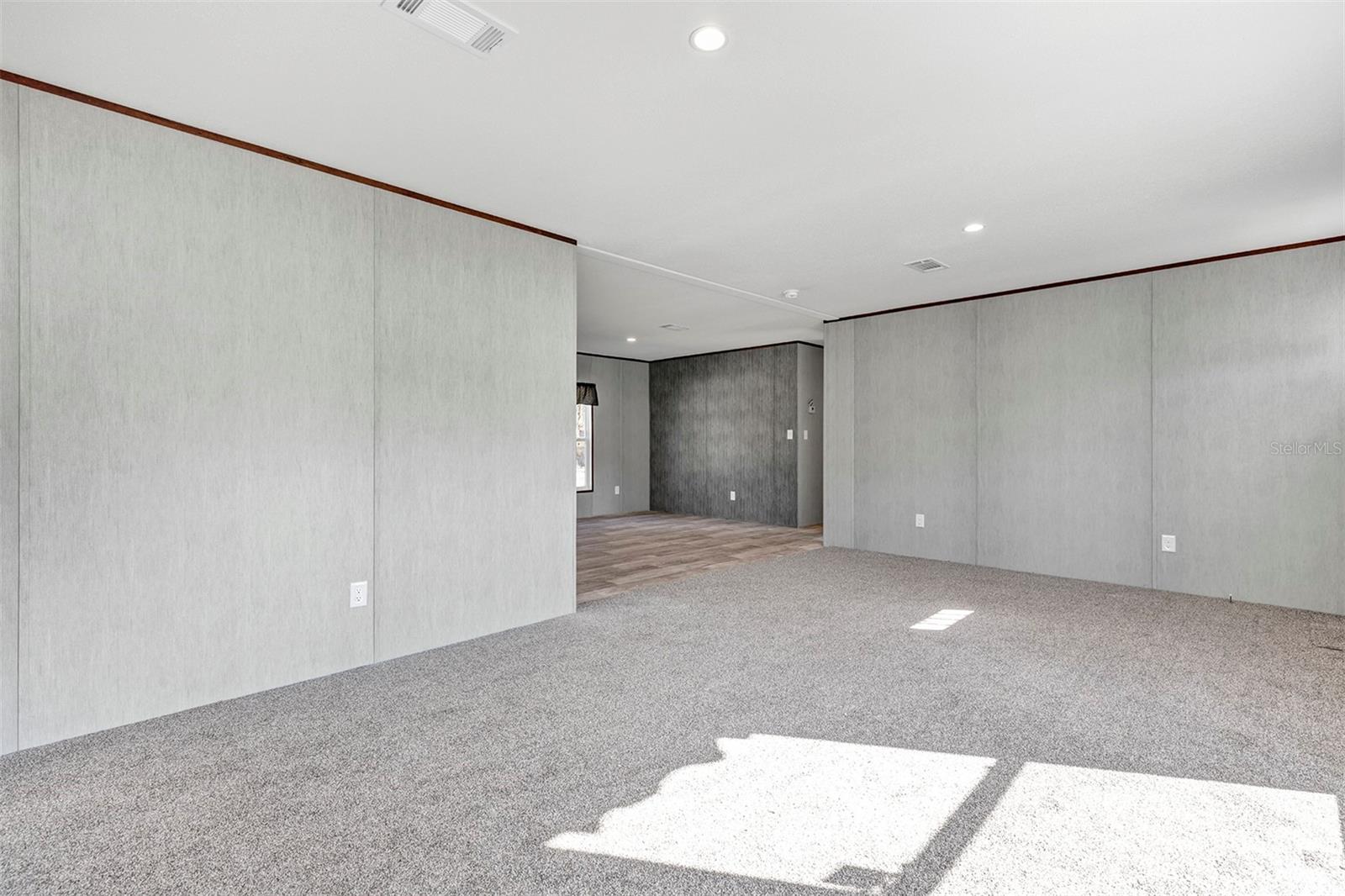 16879 SW 42ND Cir OCALA, FL 34481