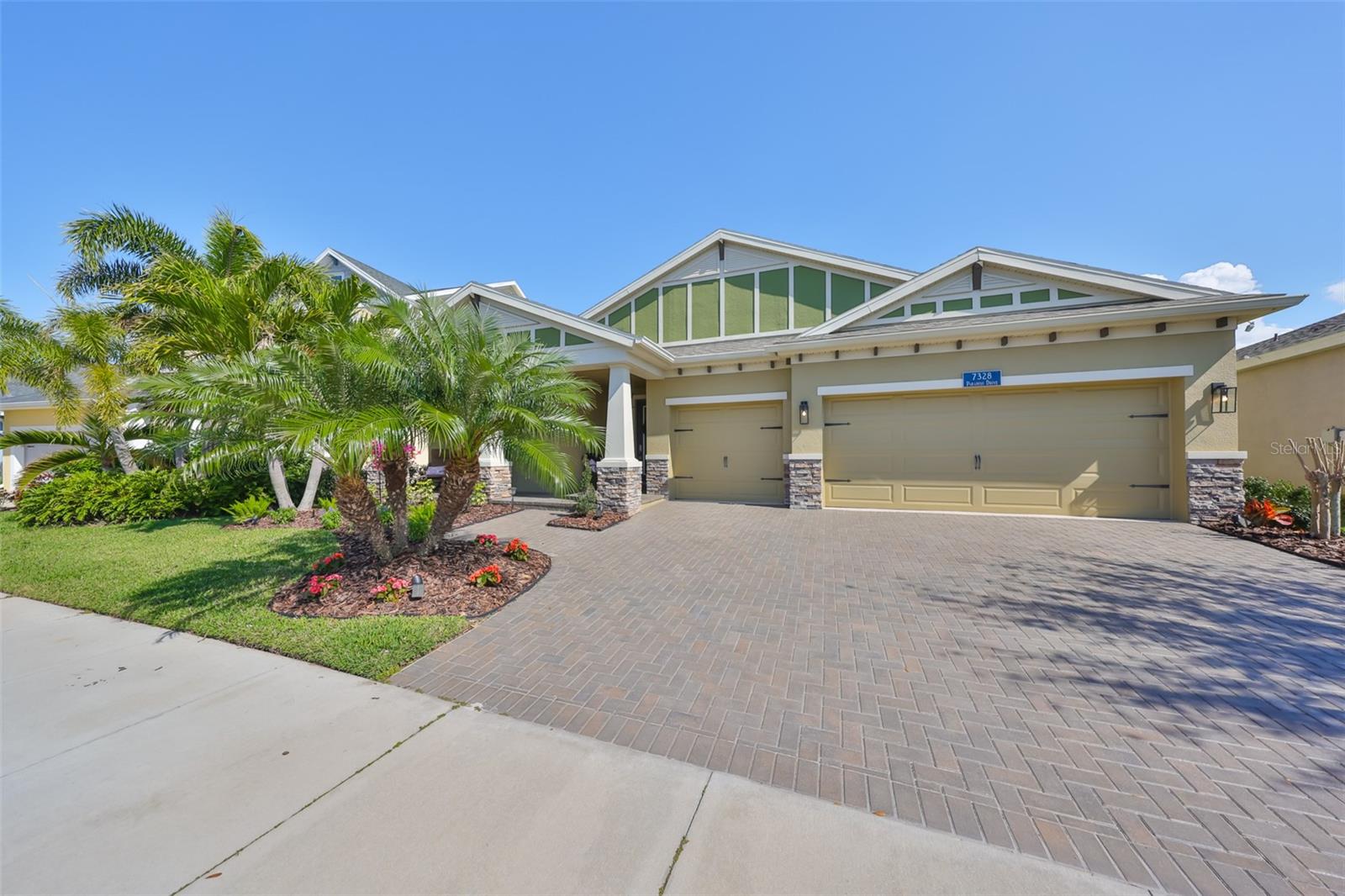 7328 PARADISO Dr