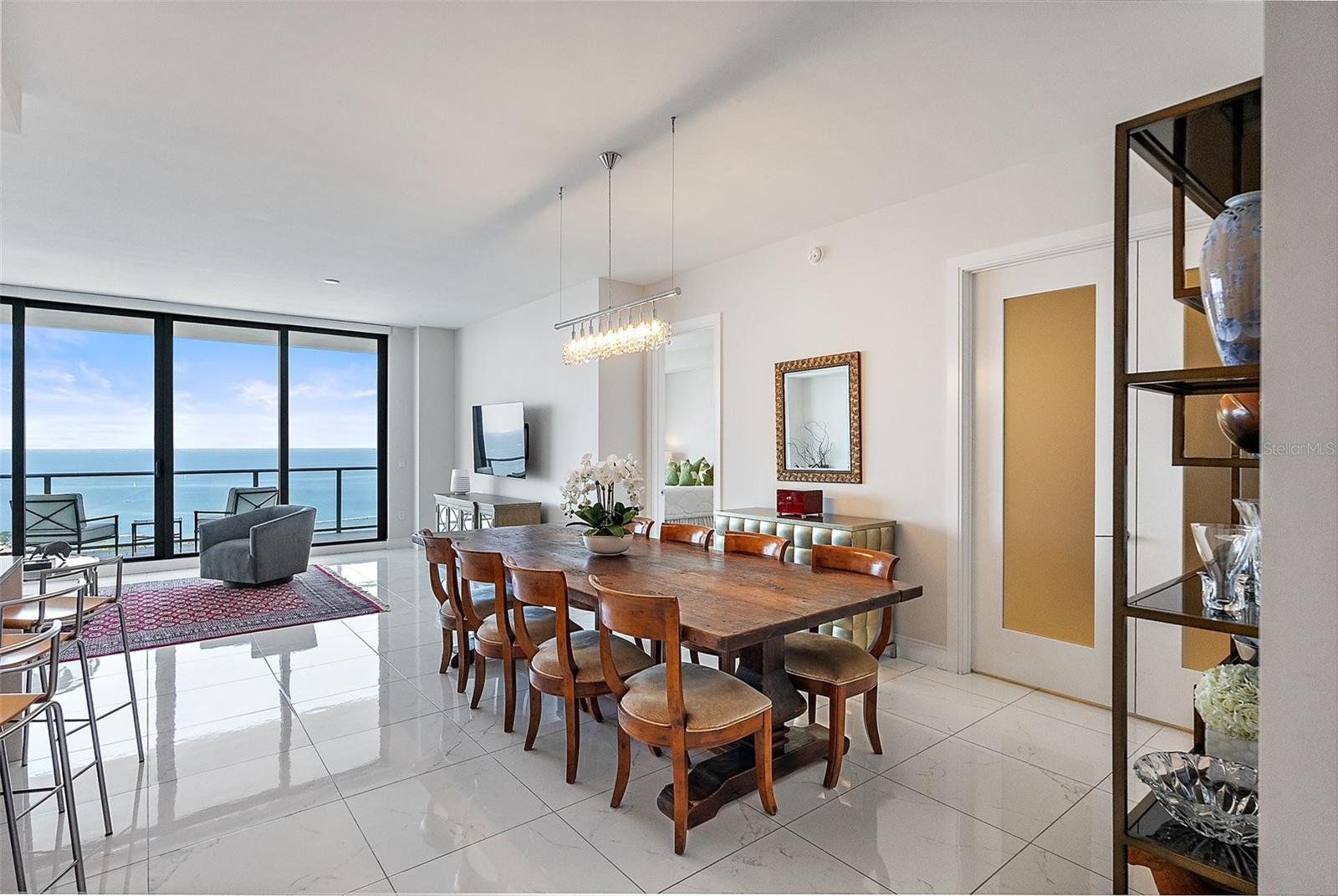 100 1ST Ave #2703 ST PETERSBURG, FL 33701