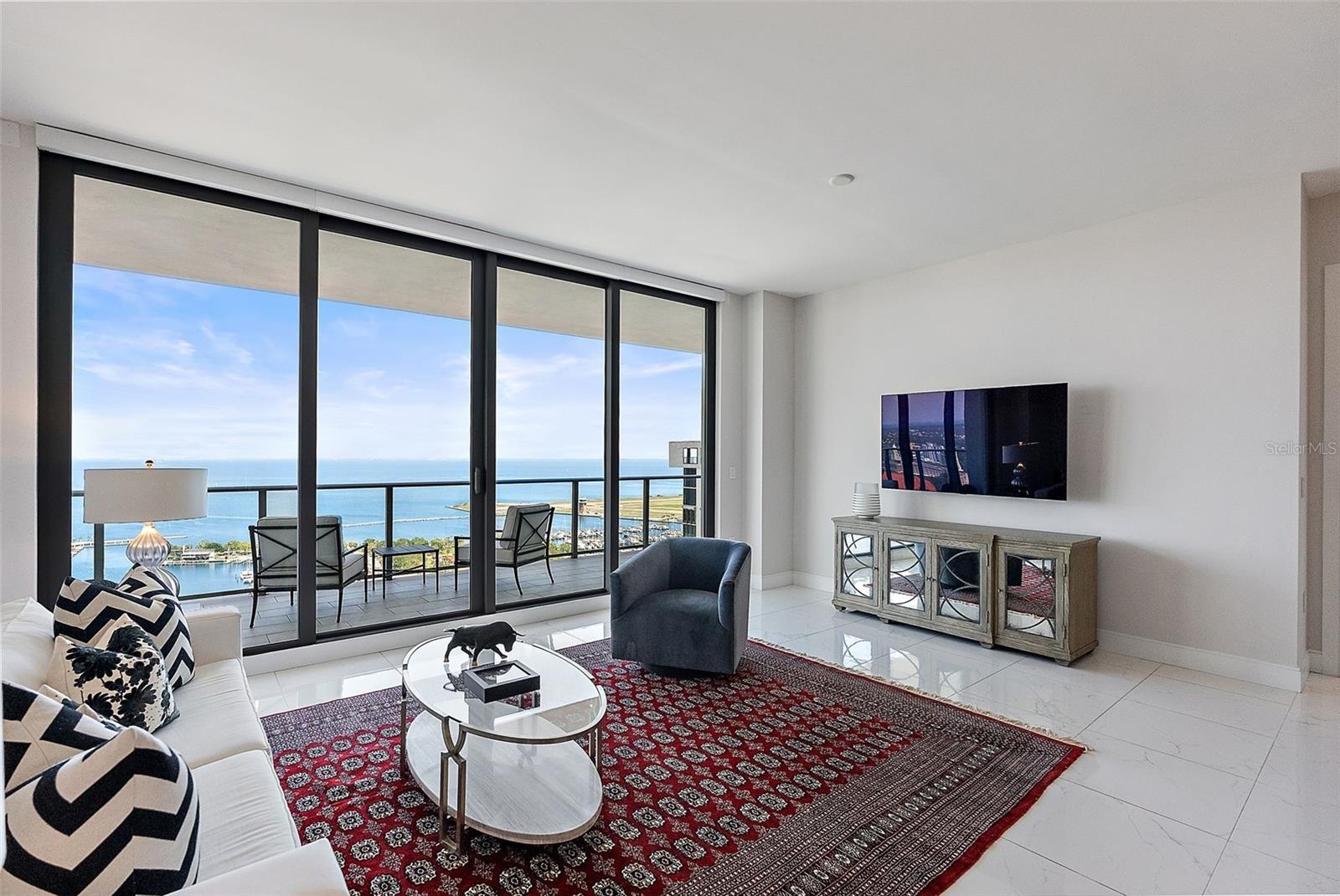 100 1ST Ave #2703 ST PETERSBURG, FL 33701