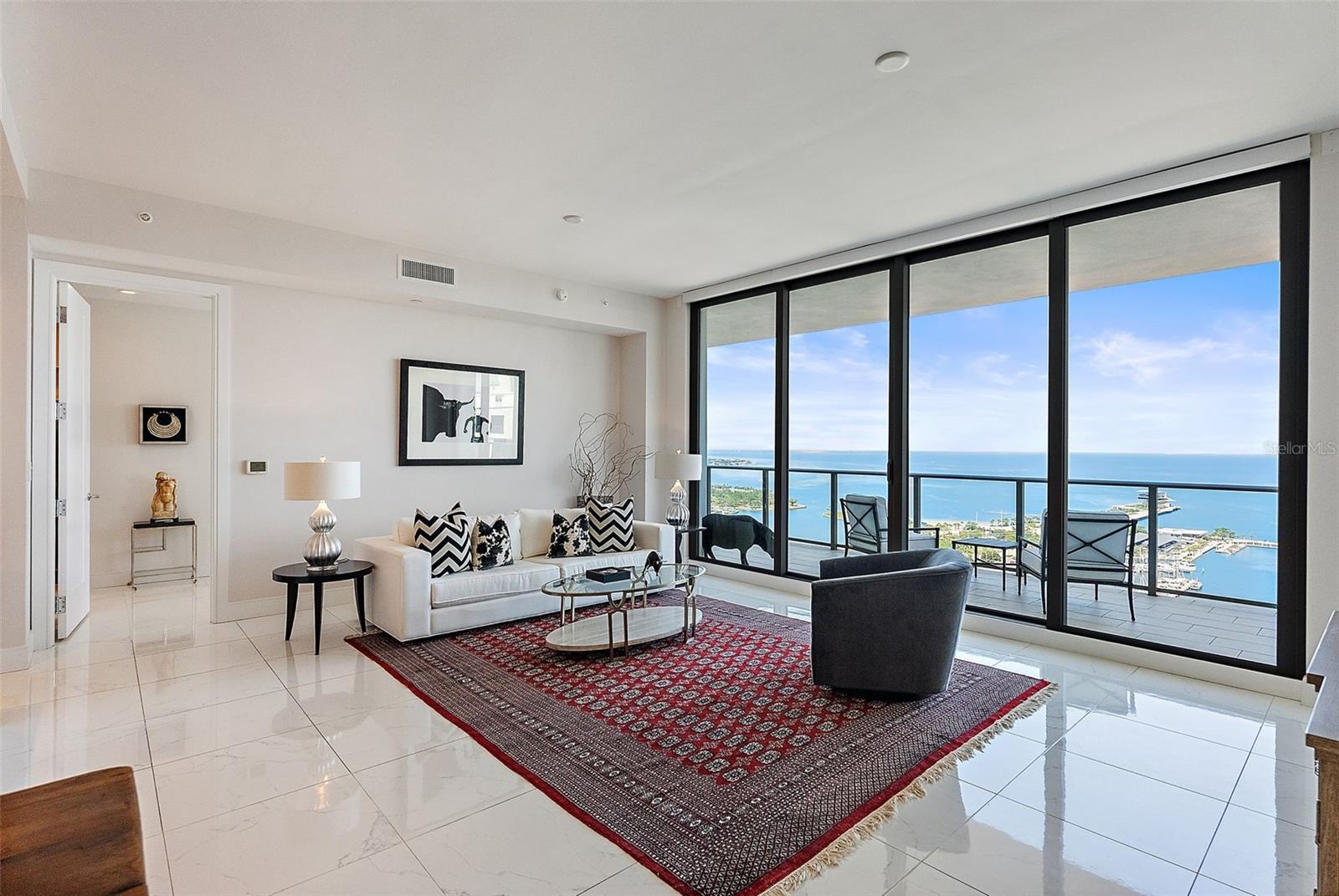 100 1ST Ave #2703 ST PETERSBURG, FL 33701