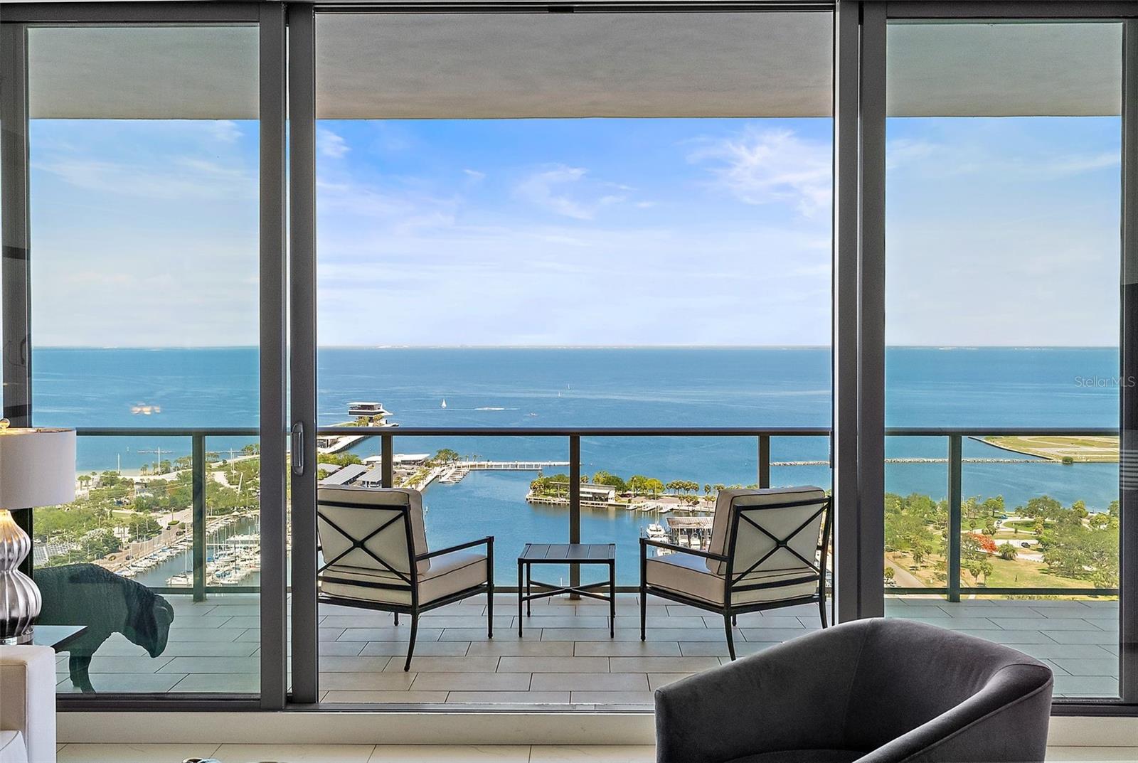 100 1ST Ave #2703 ST PETERSBURG, FL 33701