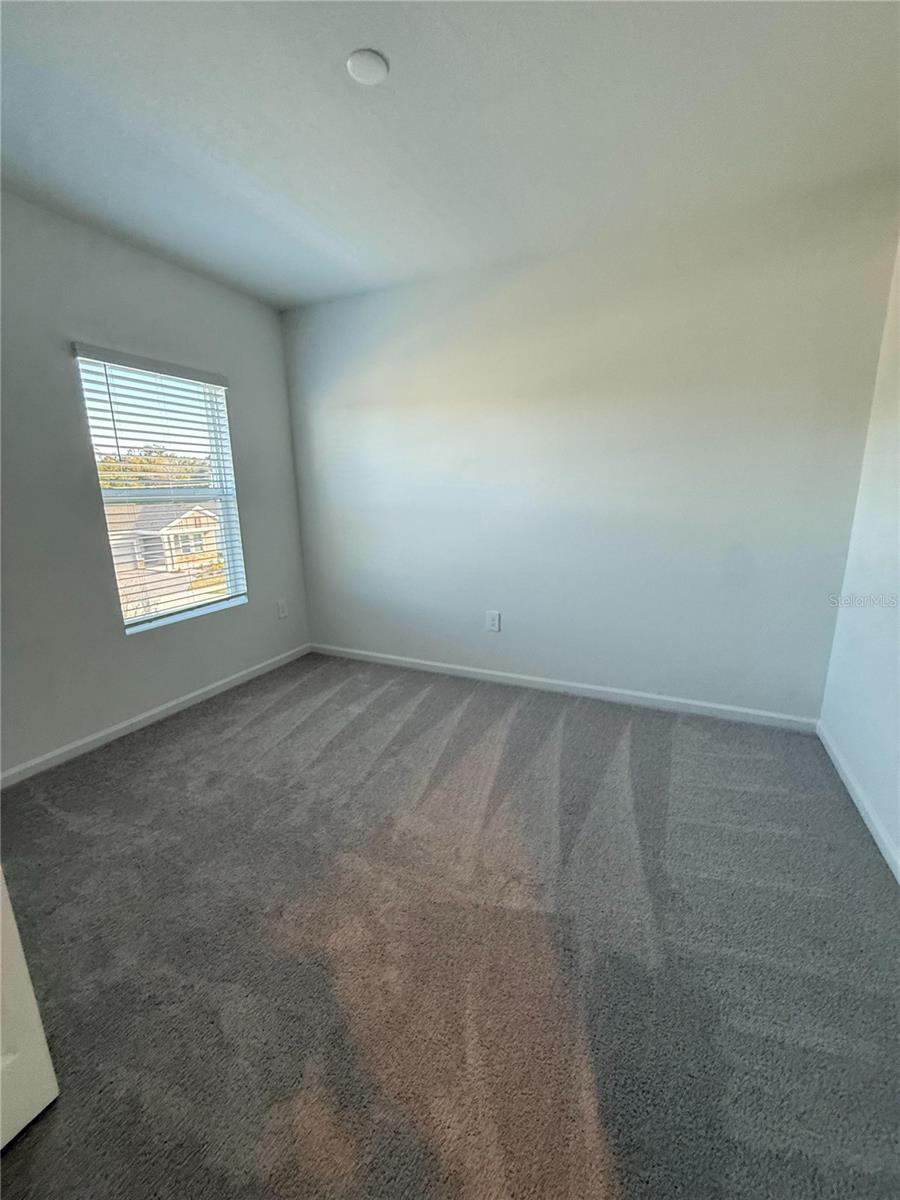 2332 RIDER RAIN Ln APOPKA, FL 32703