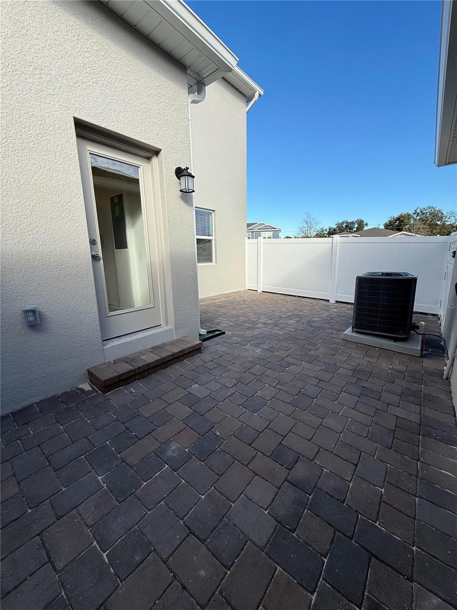 2332 RIDER RAIN Ln APOPKA, FL 32703