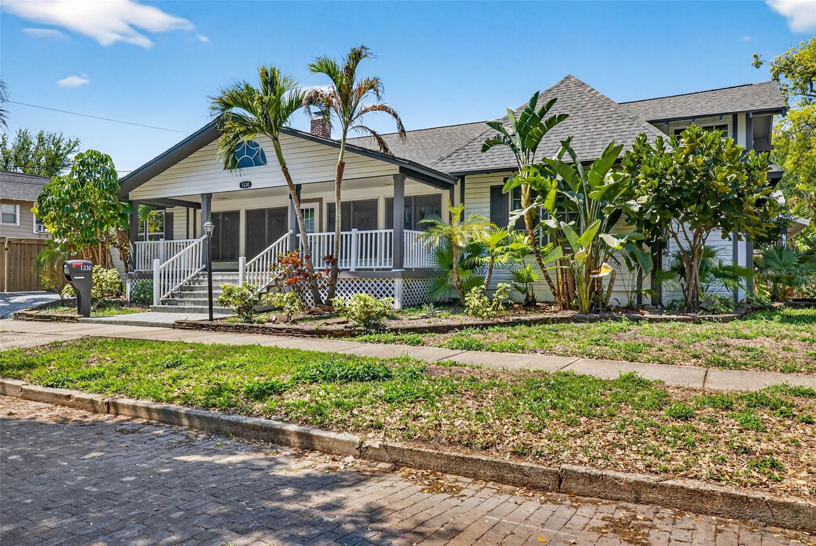 1330 CHERRY St ST PETERSBURG, FL 33701