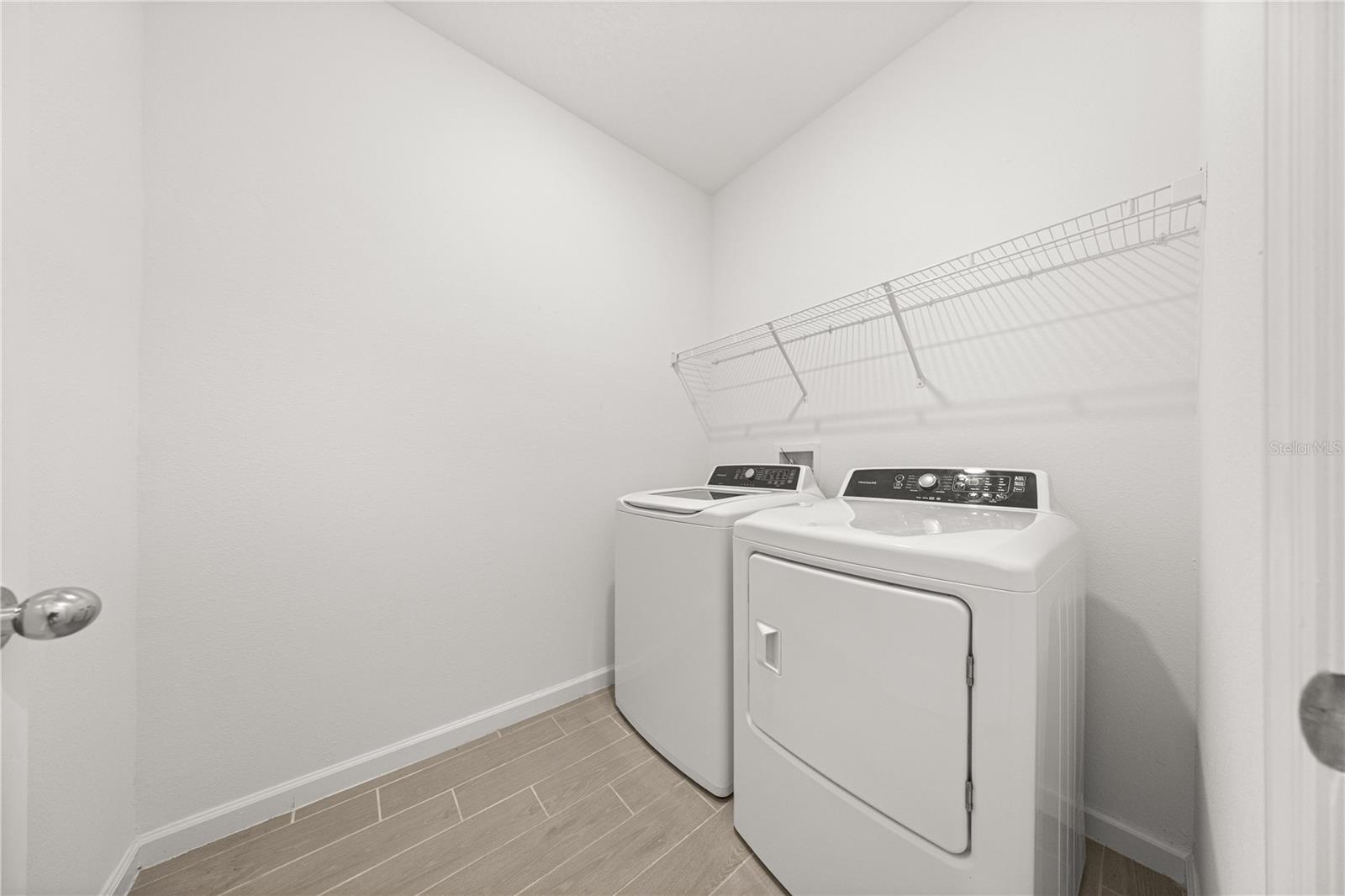 1990 NW 44th Ct Rd OCALA, FL 34482