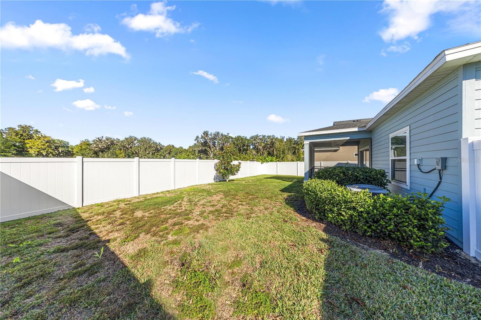 1990 NW 44th Ct Rd OCALA, FL 34482