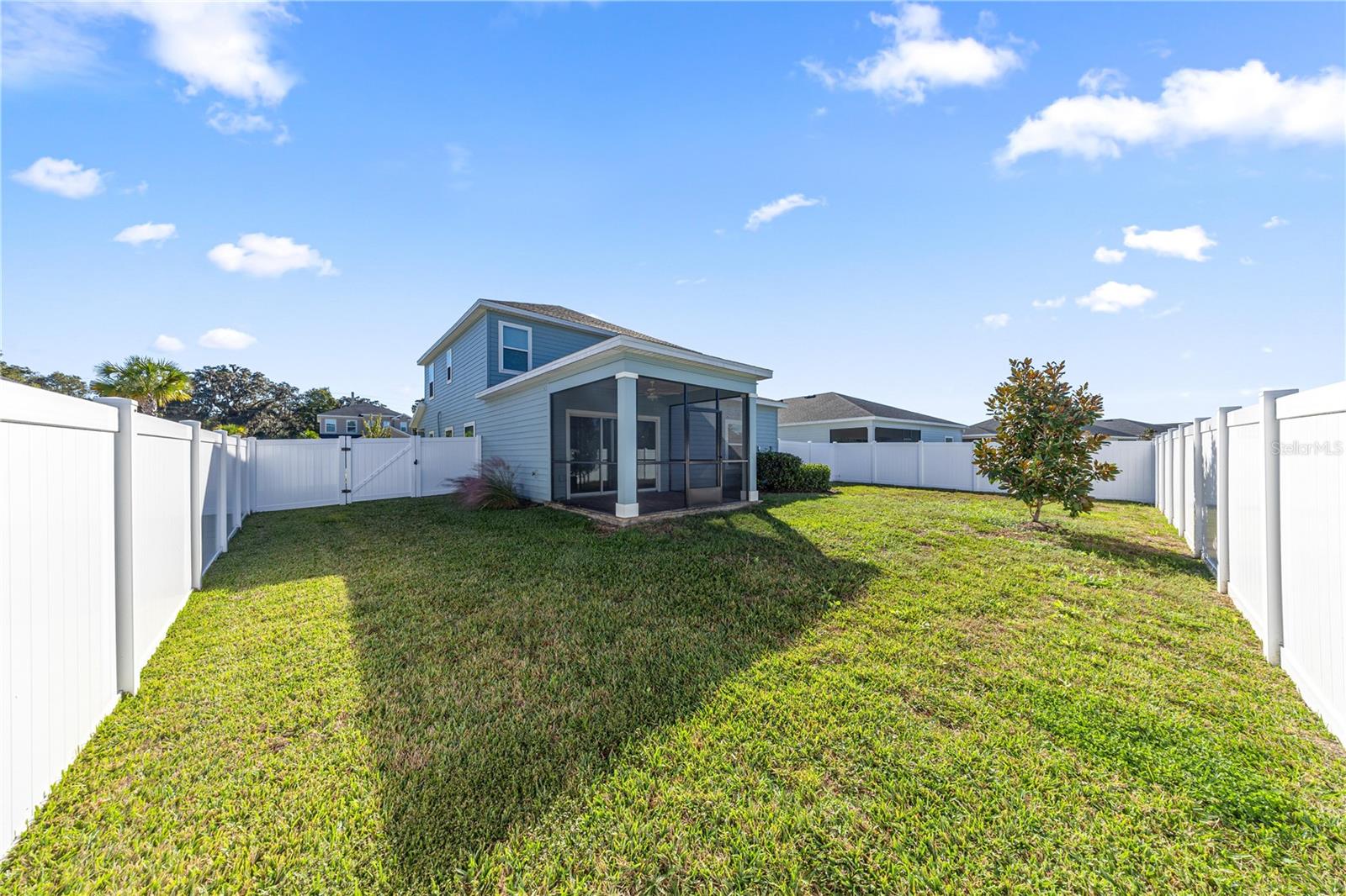 1990 NW 44th Ct Rd OCALA, FL 34482