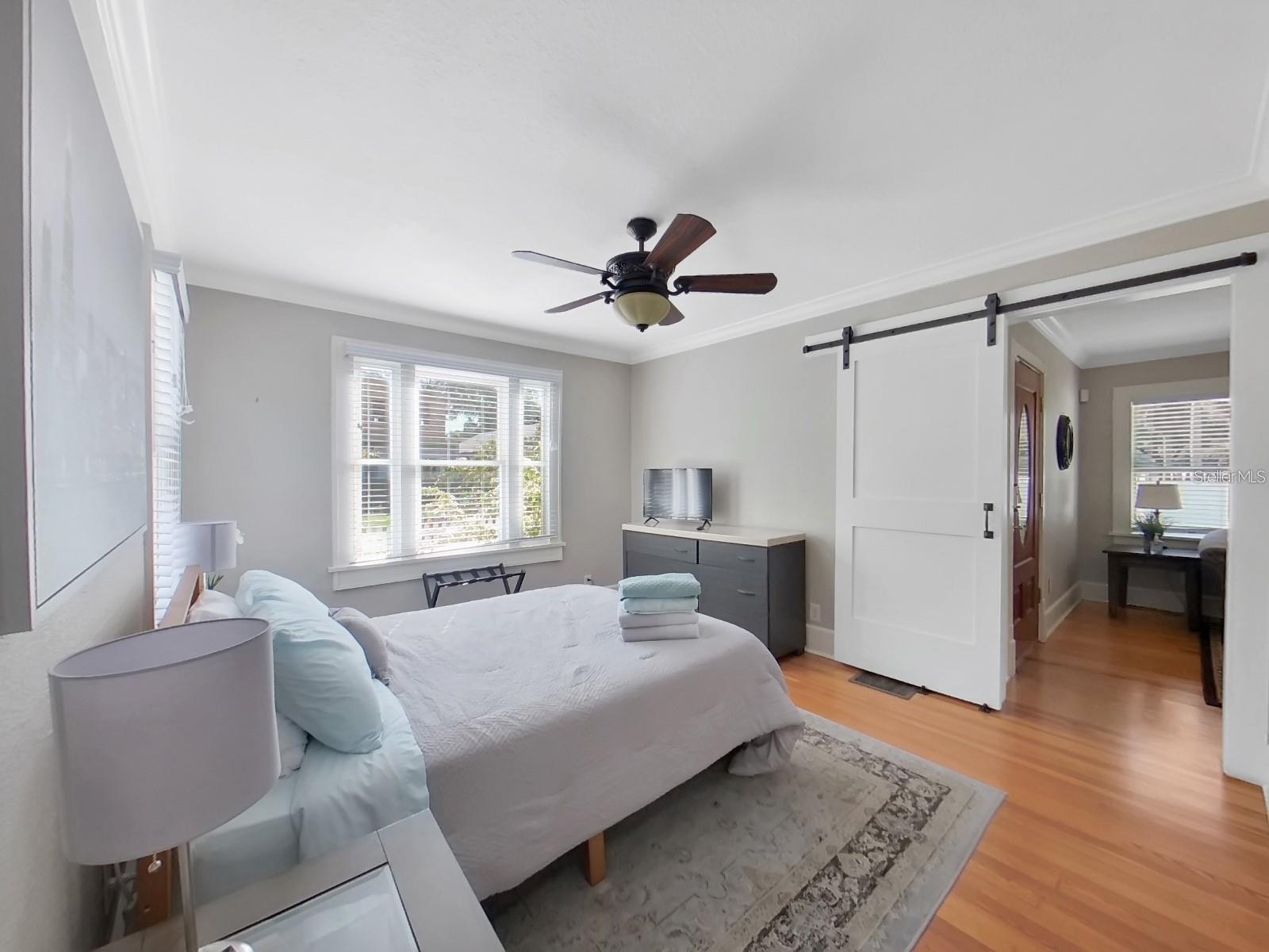 614 8TH St ST PETERSBURG, FL 33701