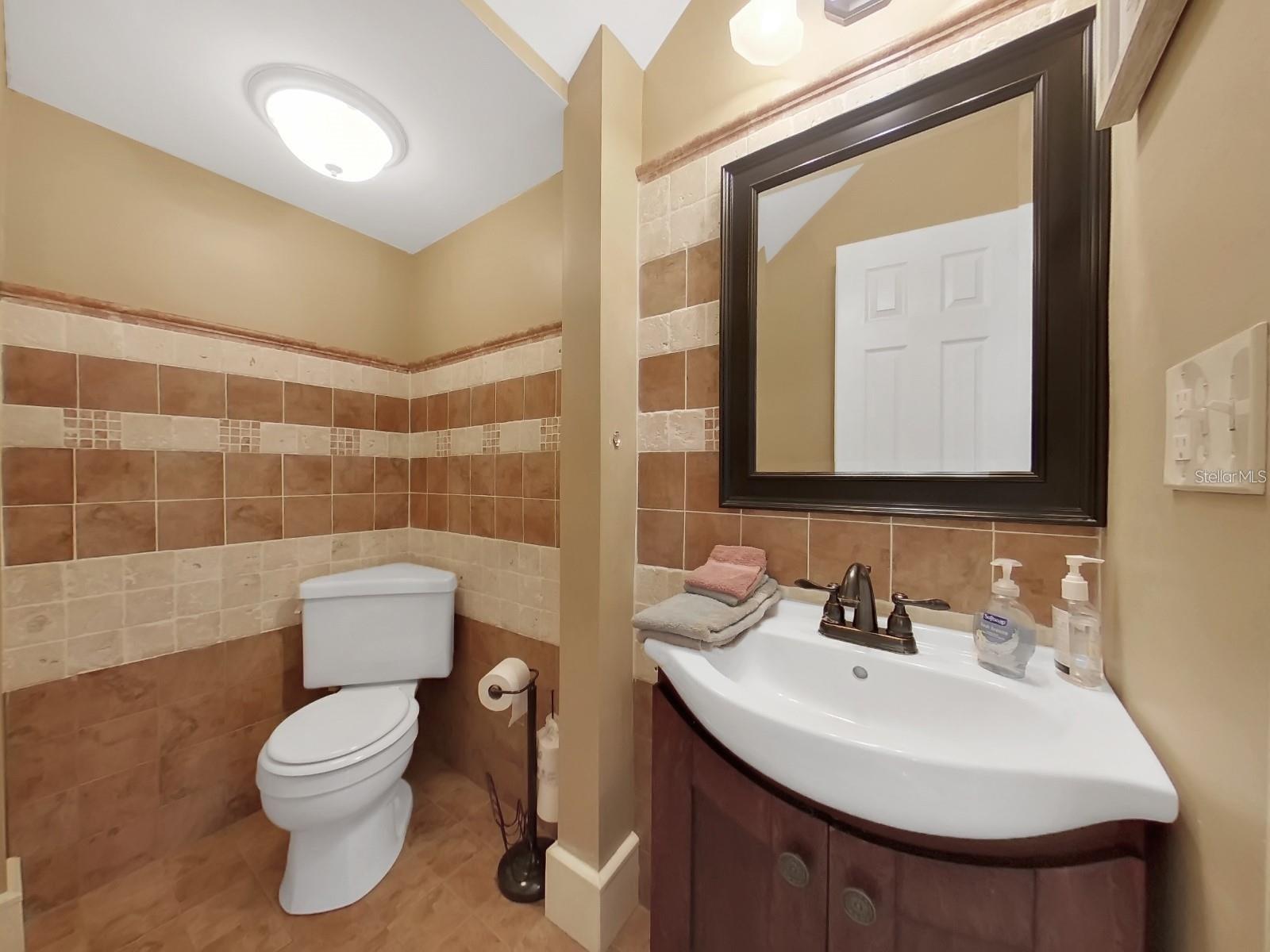 614 8TH St ST PETERSBURG, FL 33701