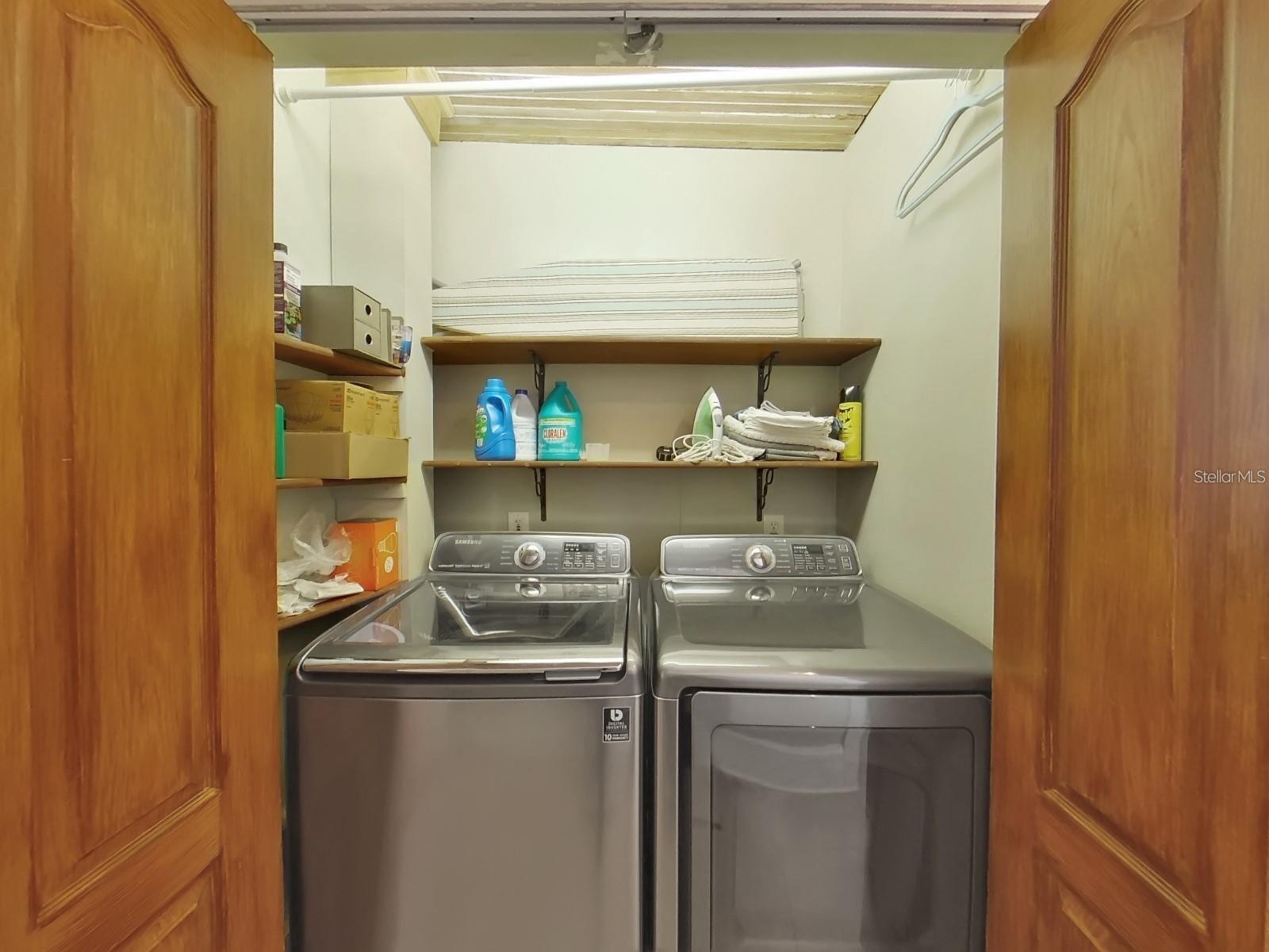 614 8TH St ST PETERSBURG, FL 33701