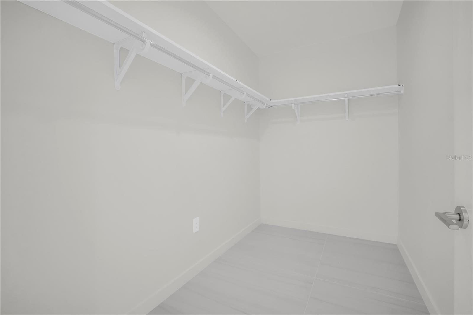 400 CENTRAL Ave #4002 ST PETERSBURG, FL 33701