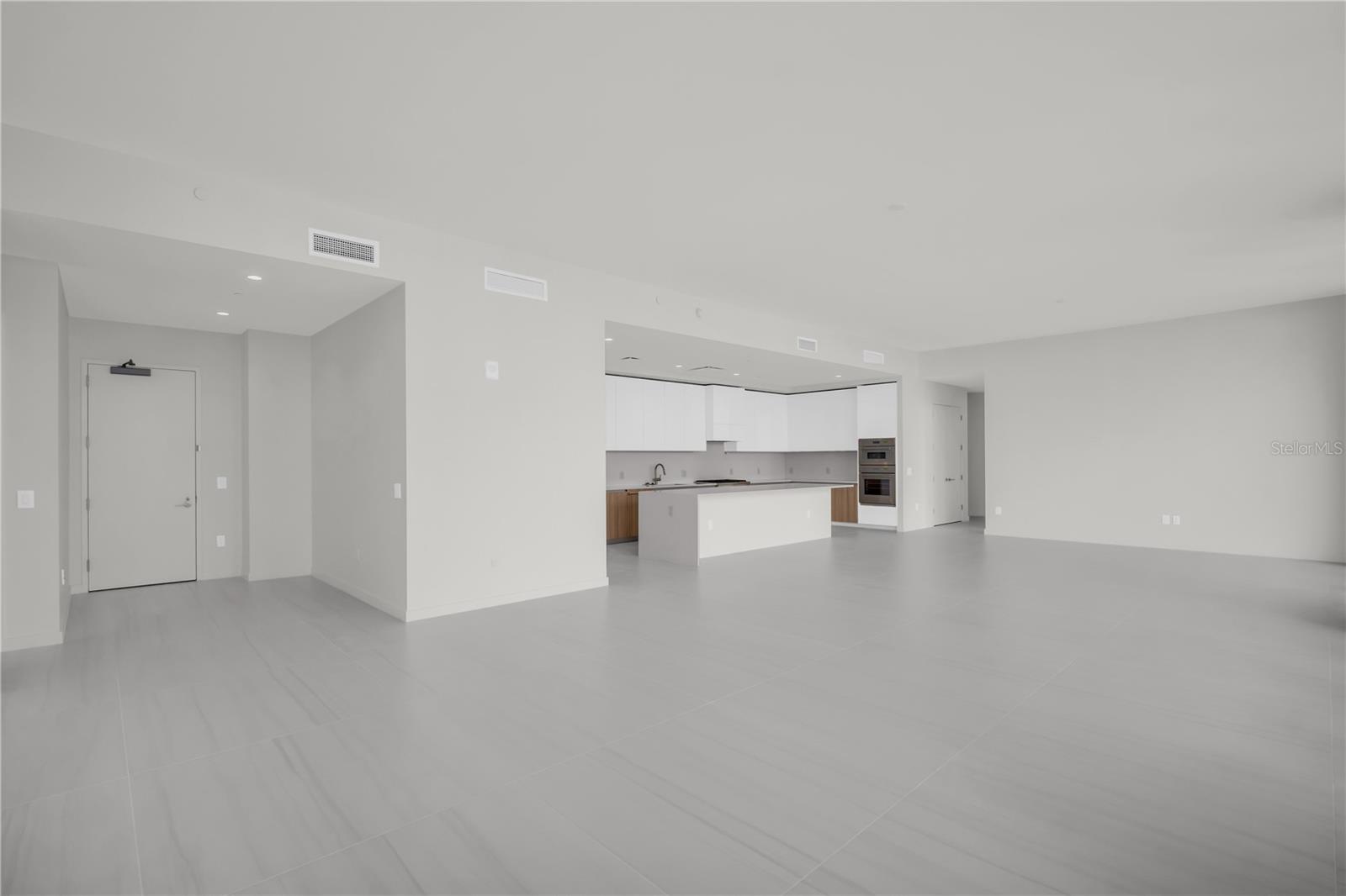 400 CENTRAL Ave #4002 ST PETERSBURG, FL 33701