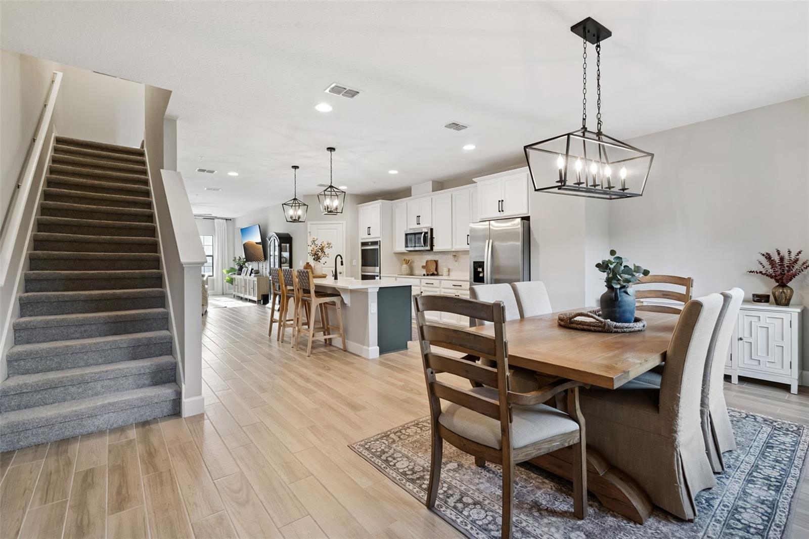 1230 SPOTTED SANDPIPER Cir WINTER SPRINGS, FL 32708