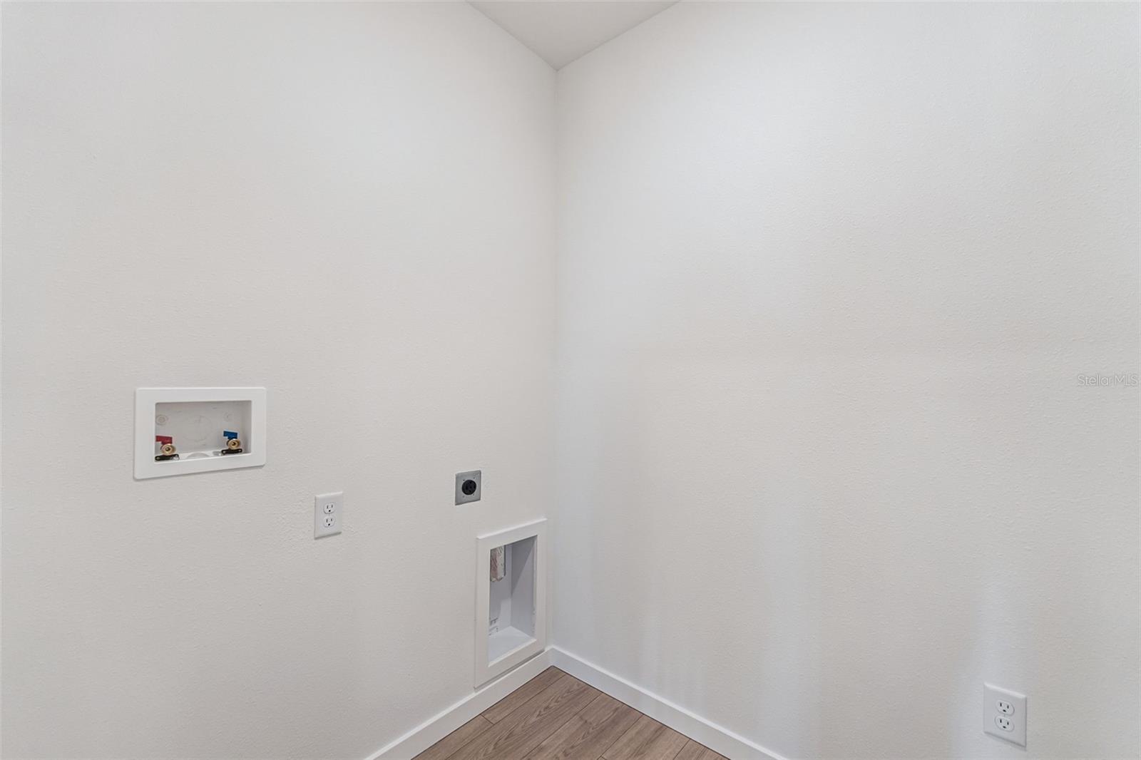 11 ALTERA Ct KISSIMMEE, FL 34758