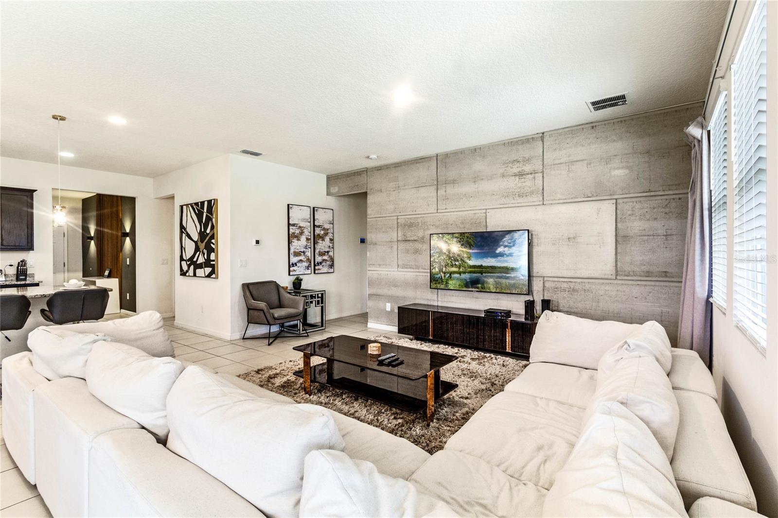 6070 BROAD OAK Dr DAVENPORT, FL 33837