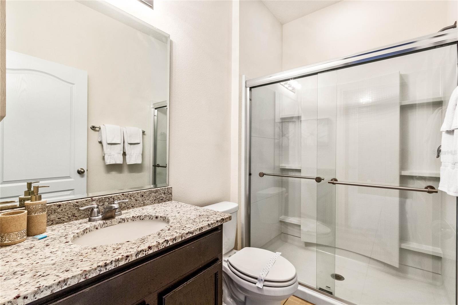 6070 BROAD OAK Dr DAVENPORT, FL 33837