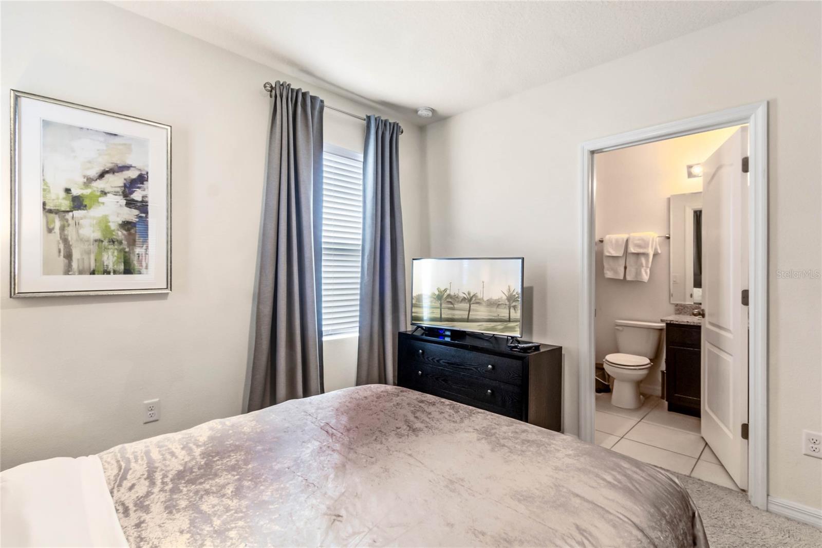 6070 BROAD OAK Dr DAVENPORT, FL 33837